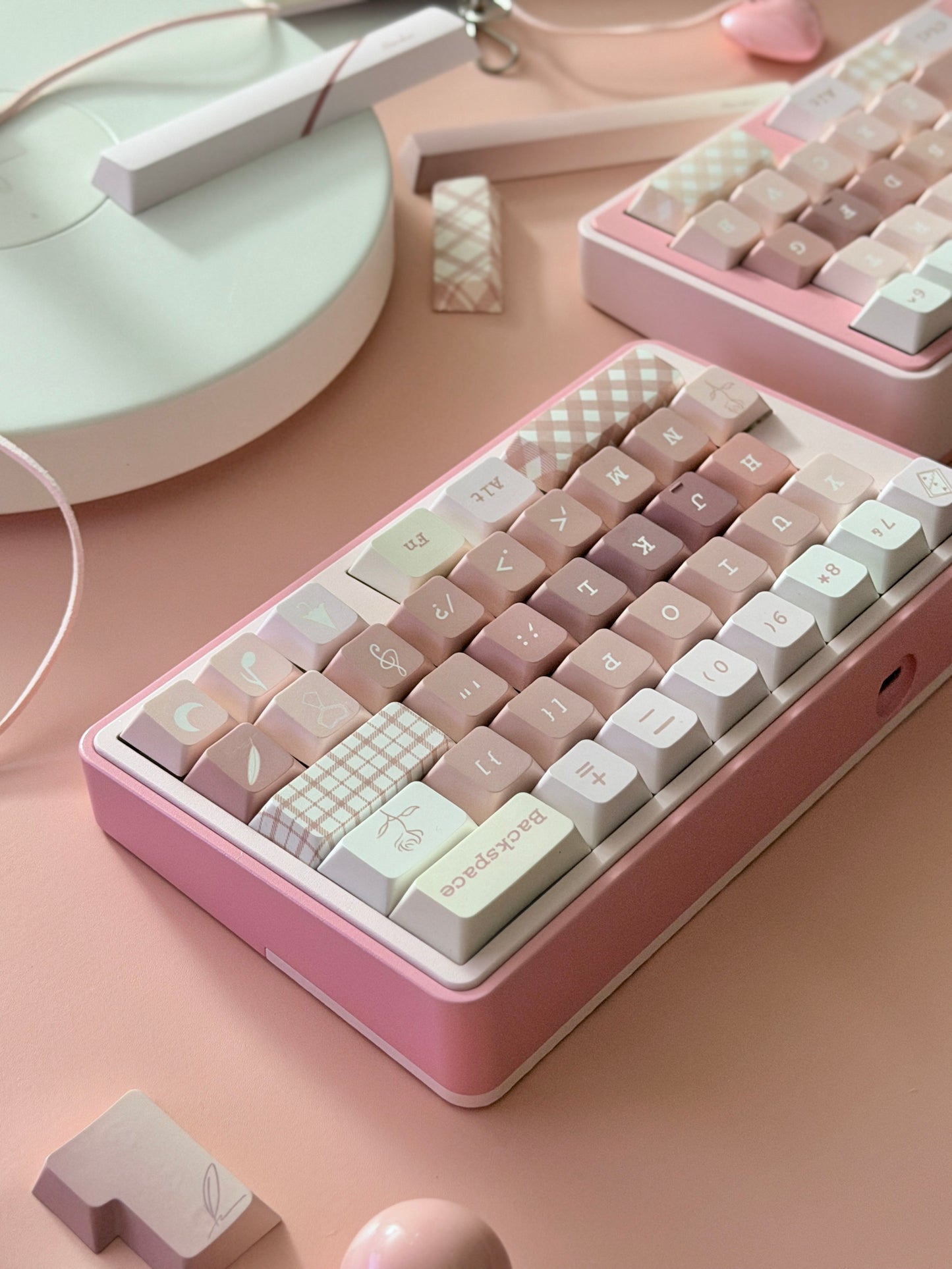 PREORDER Prebuilt Pale Pink BLOCKBOY New Split65 Aluminum Custom Mechanical Keyboard（You Can Choose Other Keycap Set）