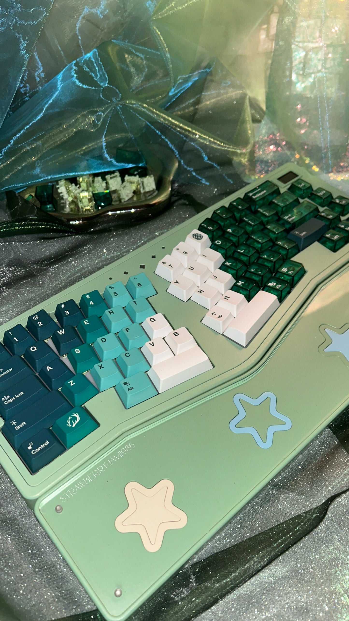 [ONLY 1 Instock] Prebuilt StarAlice Aluminum Customized Mechanical Keyboard & Wristrest Set