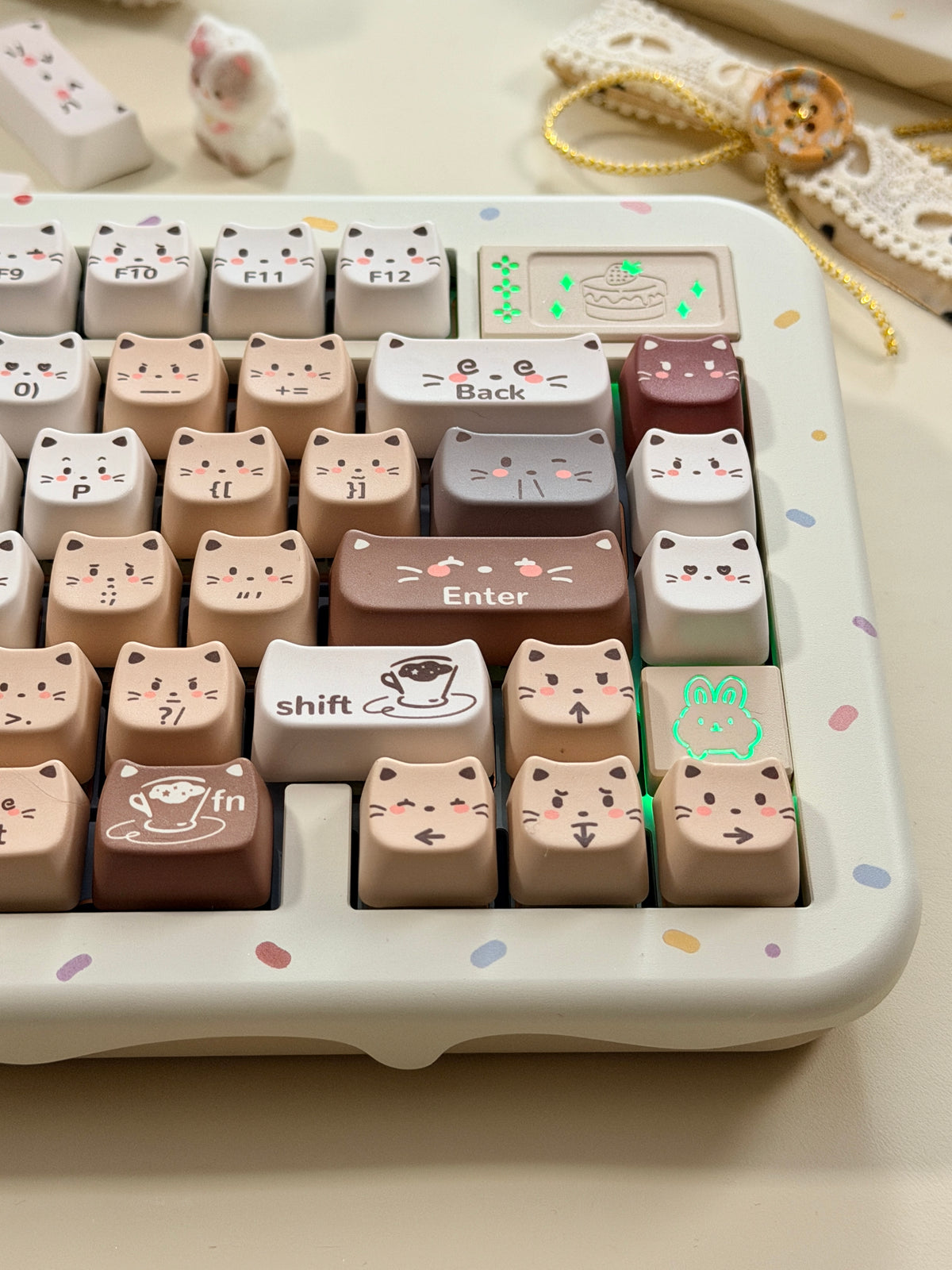 ONLY 1 Instock Prebuilt Aluminum Custom Mechanical Keyboard Cake75 Cream Milk Tea Sugar Sprinkle & Pad Set