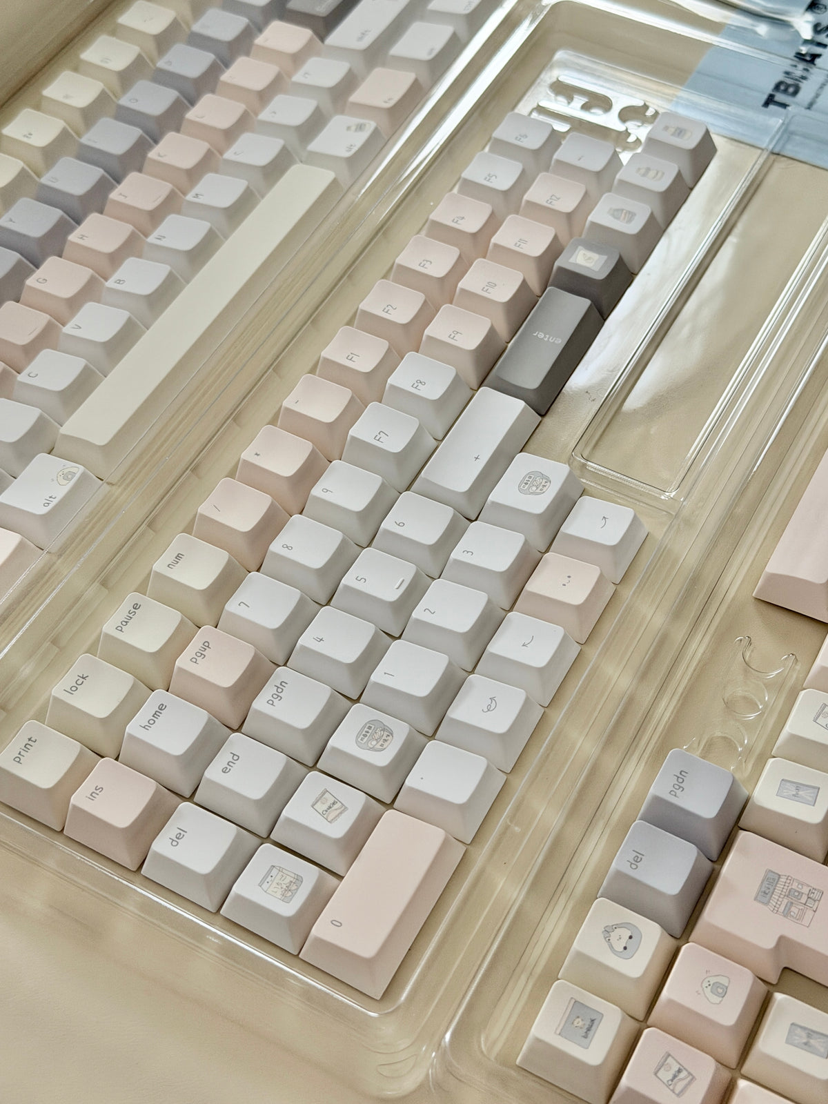 #0315 Tbcats Pastel Cream & Misty Blue Cute Keycap Set | Soft Aesthetic Mechanical Keyboard Keycaps | Kawaii Minimalist Custom Keycaps