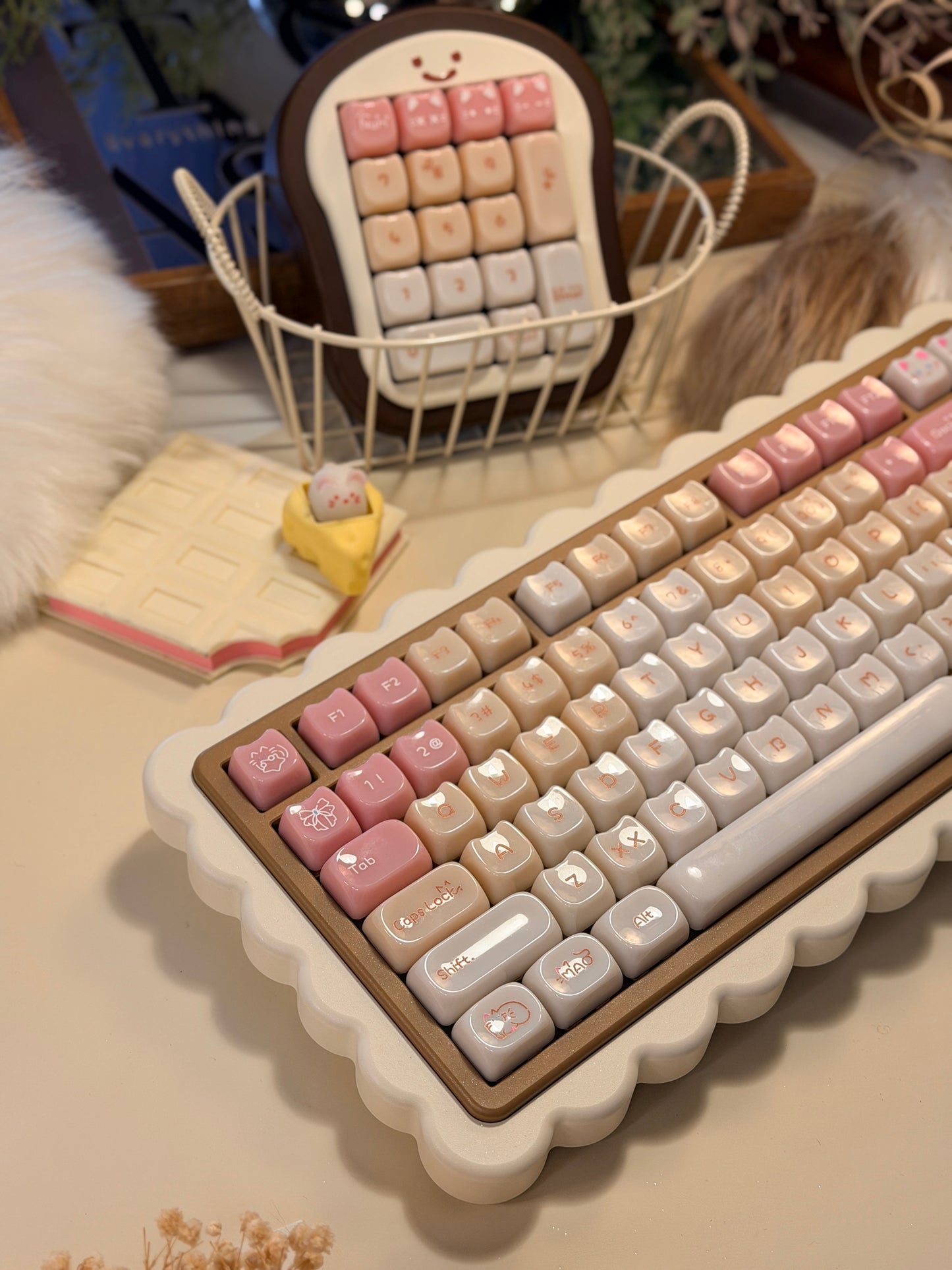 ONLY 1 Instock Prebuilt Aluminum Custom Mechanical Keyboard Cookie75 & Toast Pad Set