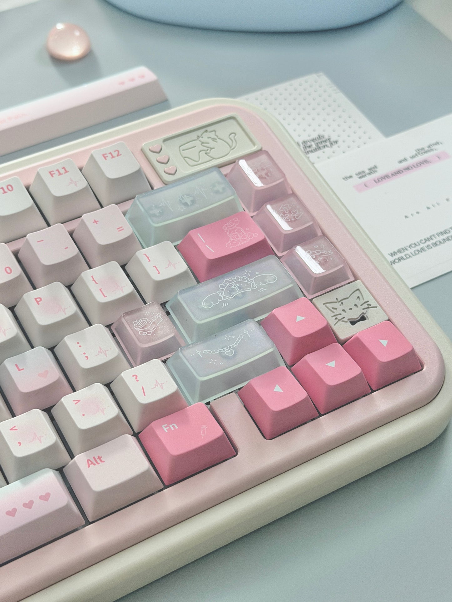ONLY 1 Instock Creme75 Pale Pink Cream White Prebuilt Custom Aluminum Mechanical Keyboard Set ➕ Cat Pad