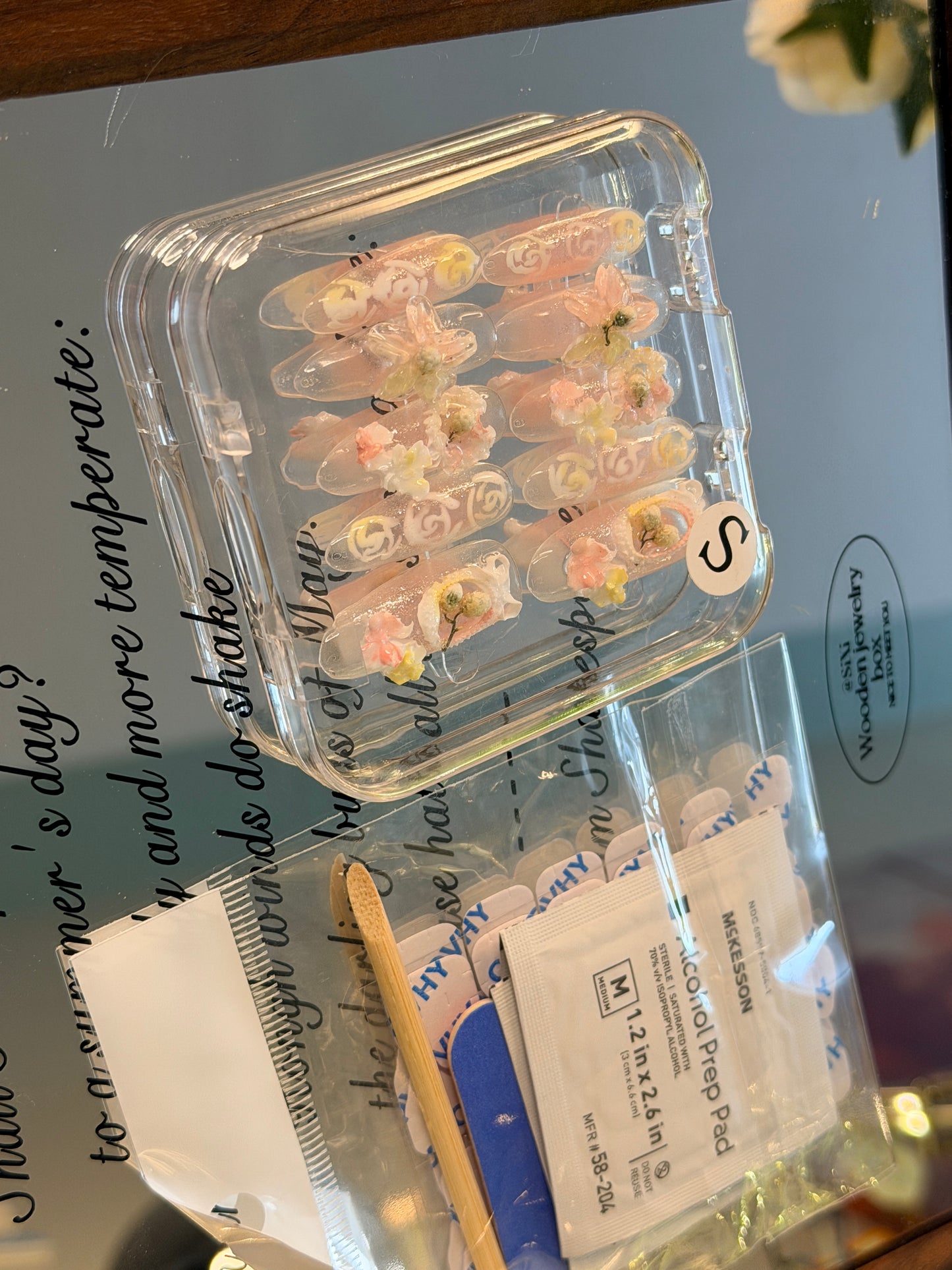 ONLY 1 Left Handmade False Nails Green Pink Oval Fairy Forest 3D Flower Rococo Style Press On Nails（#884）