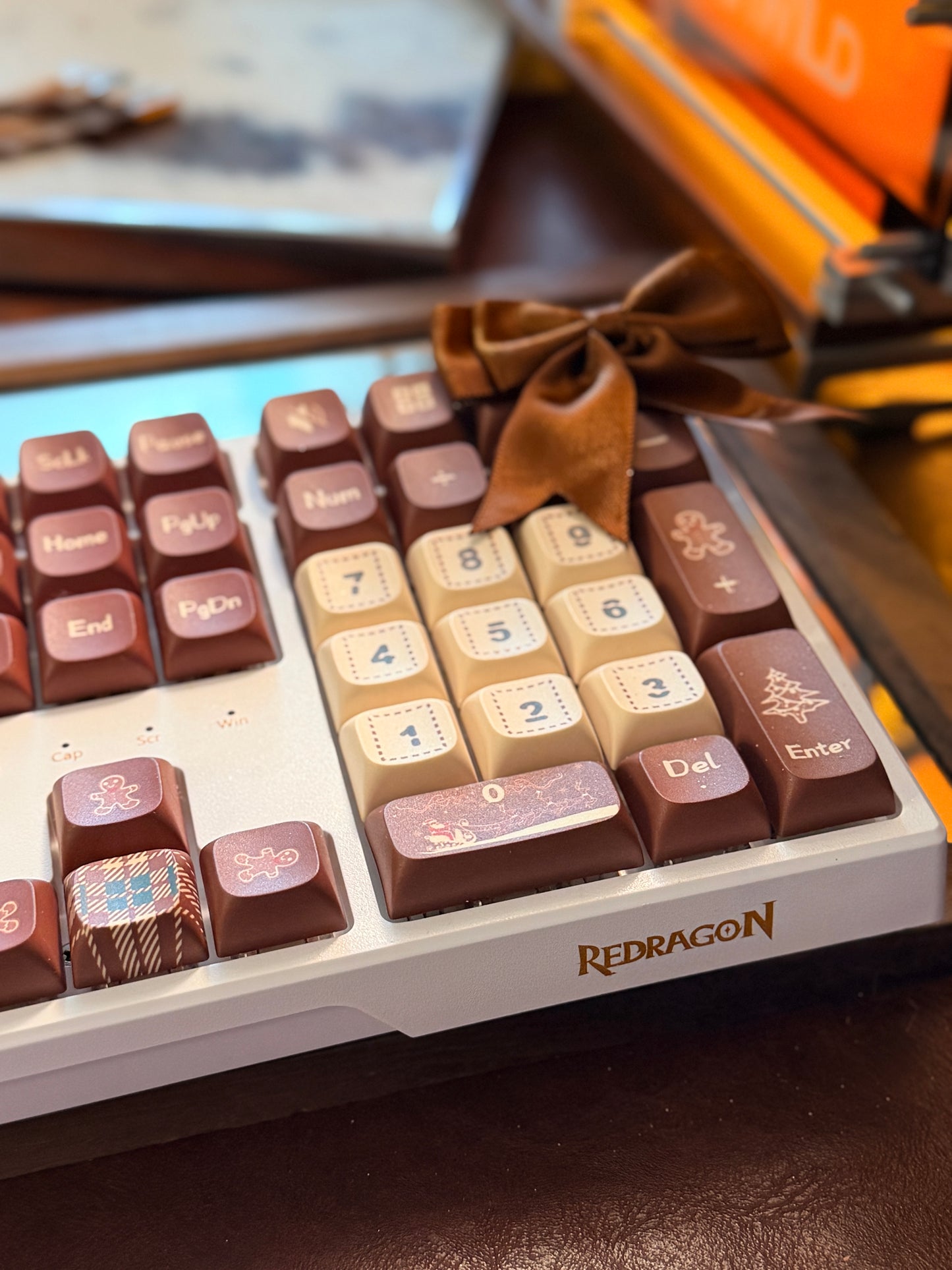 Unboxing Clearance Redragon TRUNDLE K668 (Xmas Edition) RGB Full Size Gaming Mechanical Keyboard