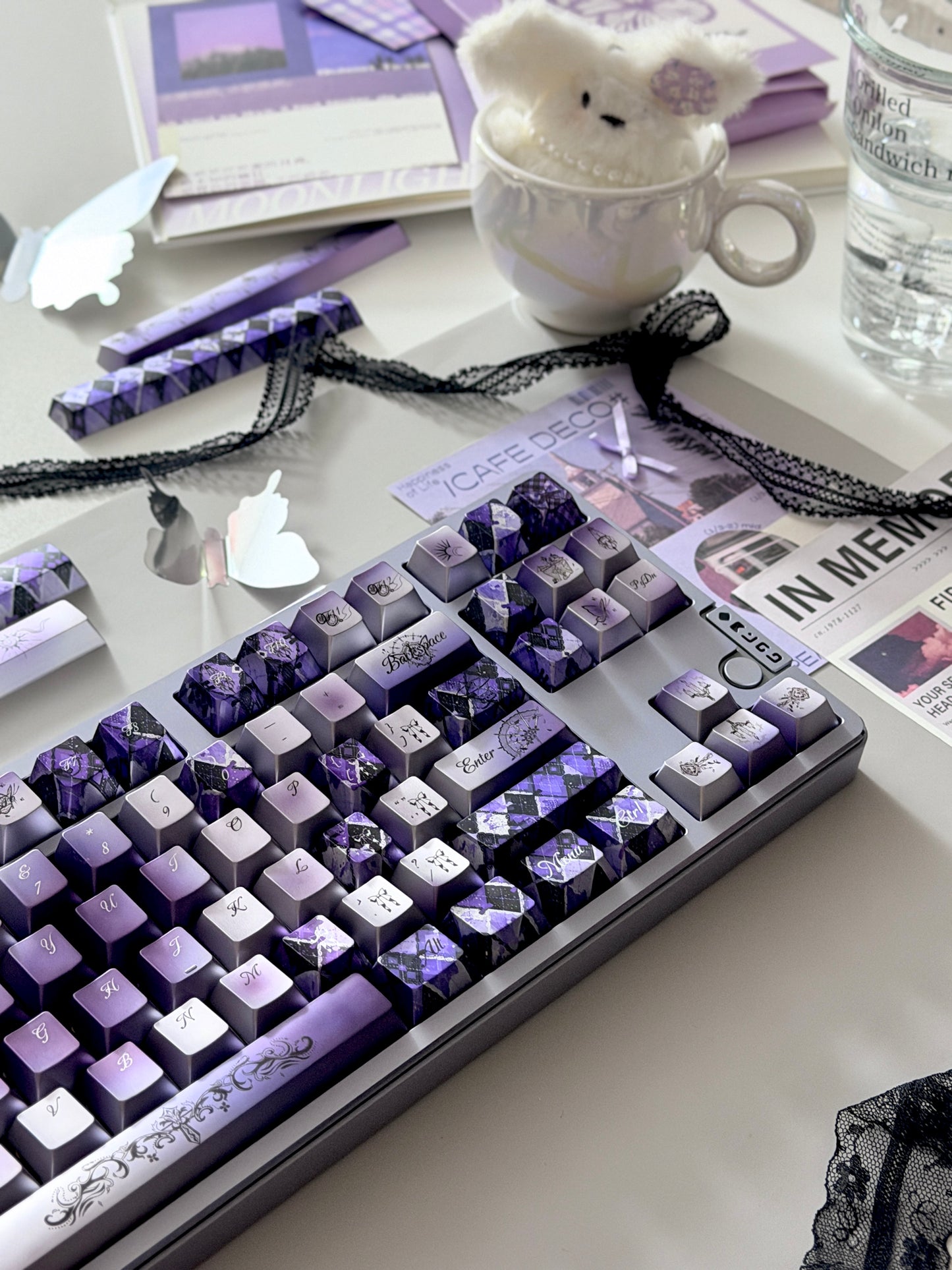 #0284 [Limited Edition] Crimson Haze Purple-Black Gloss Metallic Coated Keycaps（not medal）