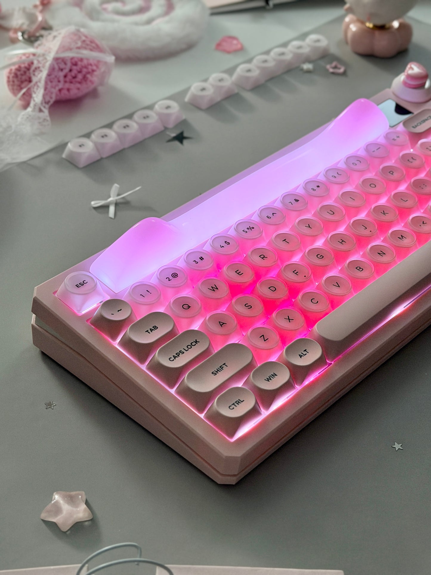 Unboxing Clearance ONLY 1 Instock WOMIER K80 MECHANICAL KEYBOARD With Cat Ear Light Box