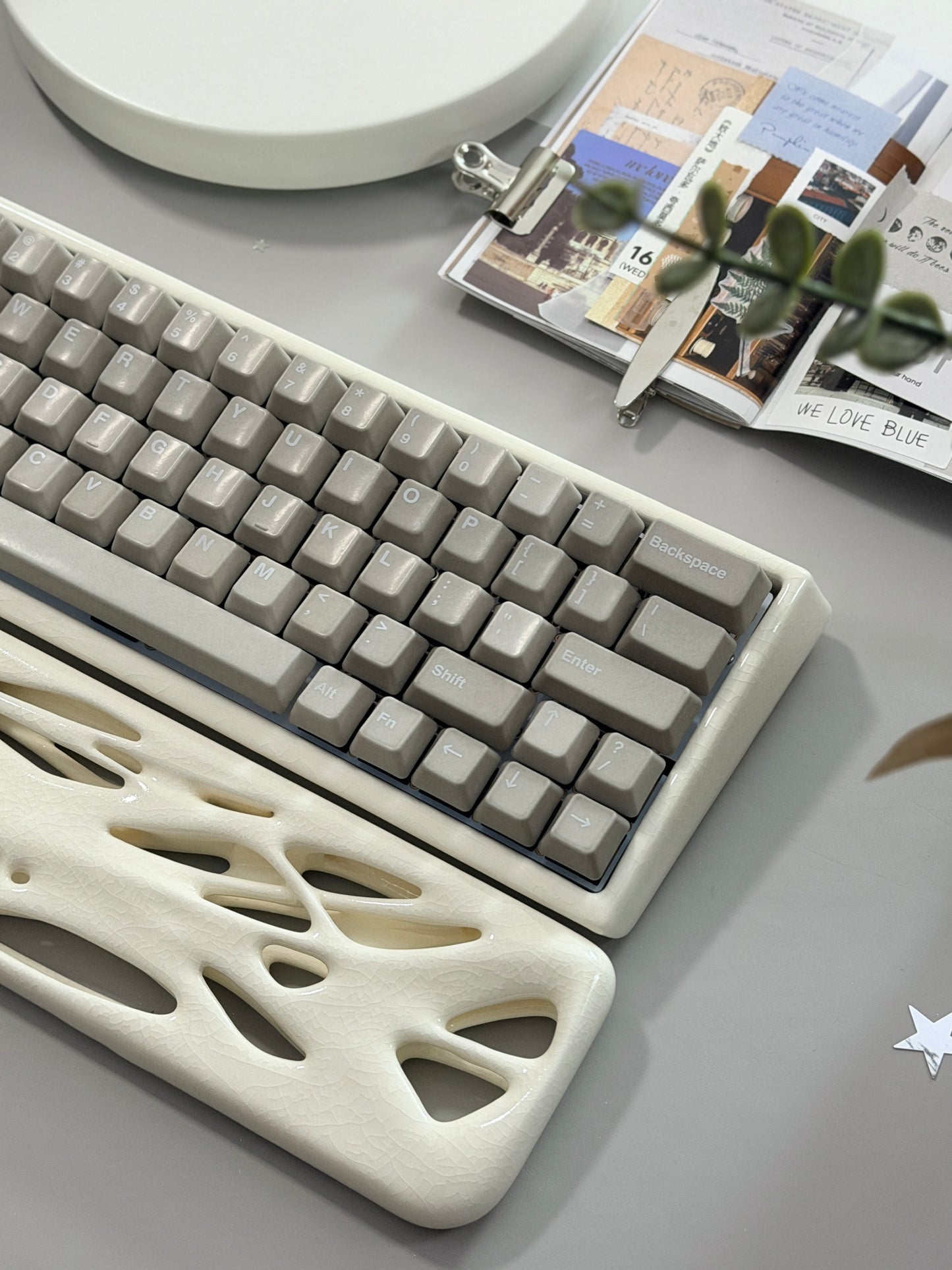 ONLY 1 Instock Full Prebuilt Peak 60 Ceramic Keyboard Case Kit White Crazed➕ Cerakey x Ellipsis Ceramic Wrist Rest ➕ Y3 Switches ➕ A & B SET-ALPHA PLUS-Matte V3 Greige With legends