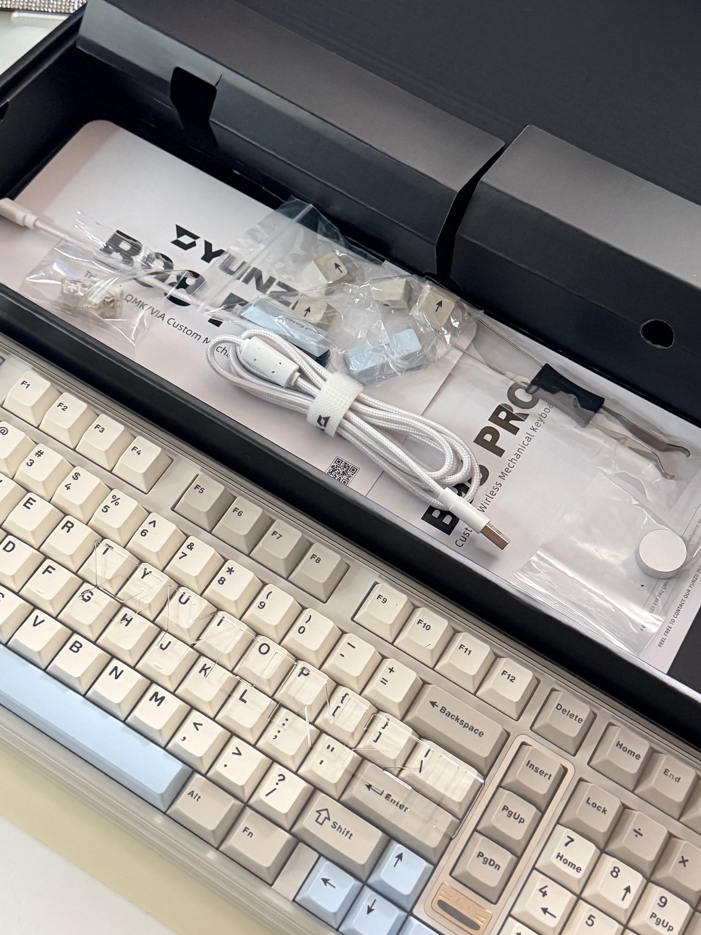 Unboxing Clearance ONLY 1 Instock YUNZII B98 PRO Wireless Mechanical Keyboard