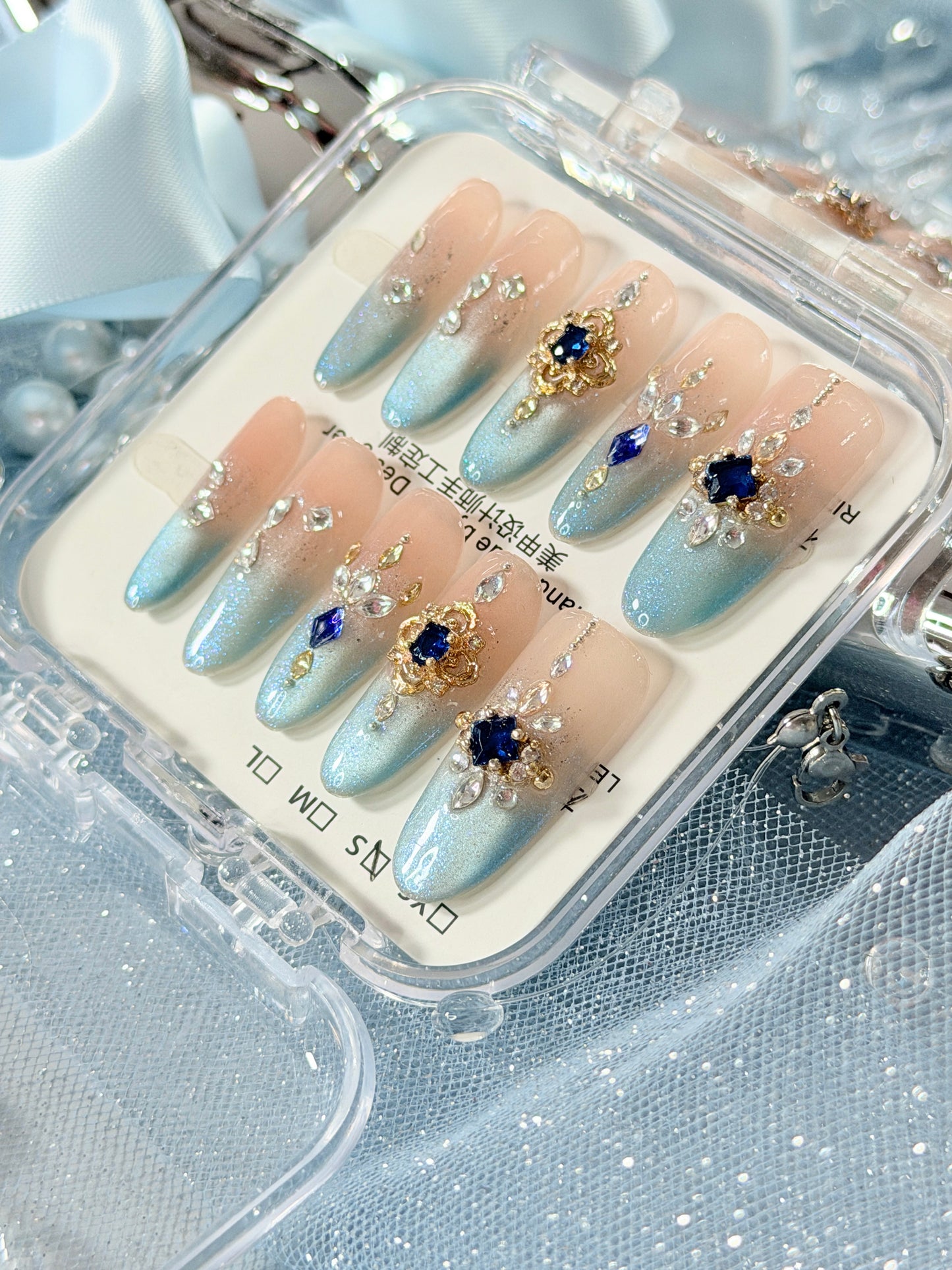 Crystal Blue Press On Nails Shimmering Diamond Cat-Eye Long Oval Handmade Nail Arts