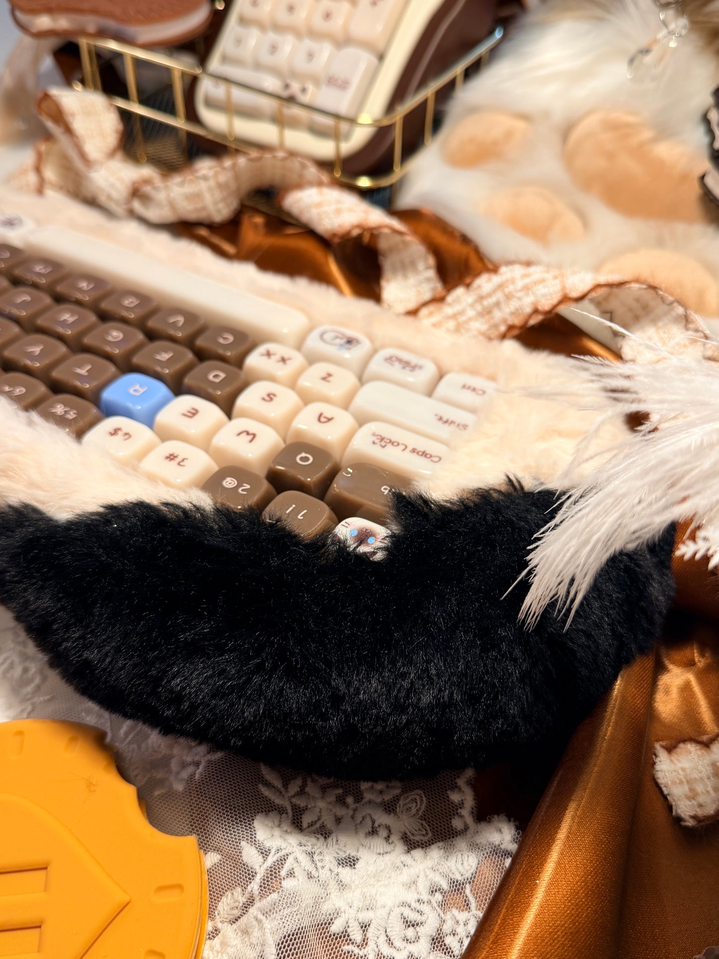 ONLY 1 Instock Prebuilt Aluminum Customized Mechanical Keyboard Petbrick65 CatSet