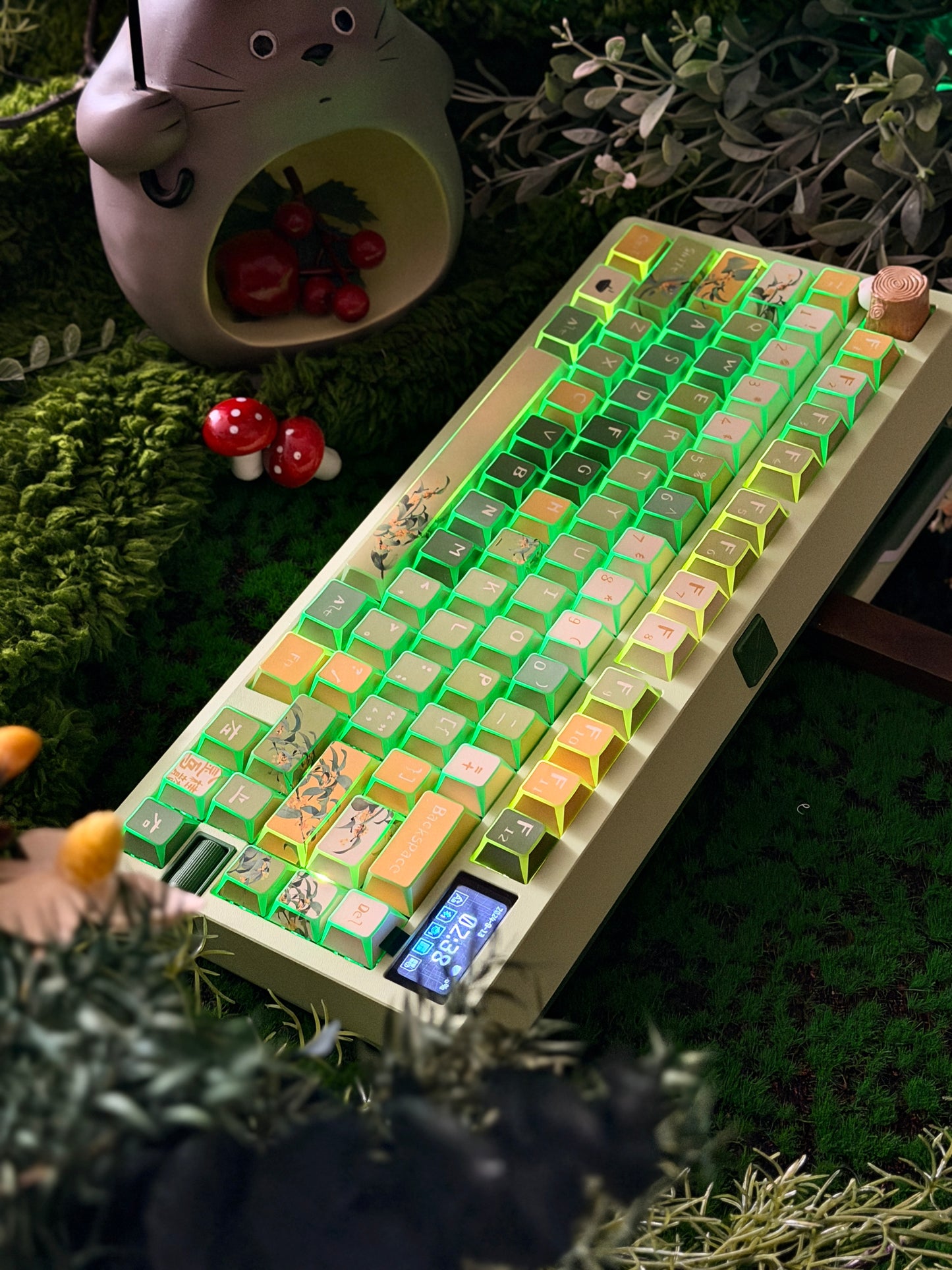 ONLY 1 Prebuilt Aluminum Customized Mechanical Keyboard Zoom75 TIGA Milky Green Tri-Mode Wireless Backlit ➕ URE Keycaps
