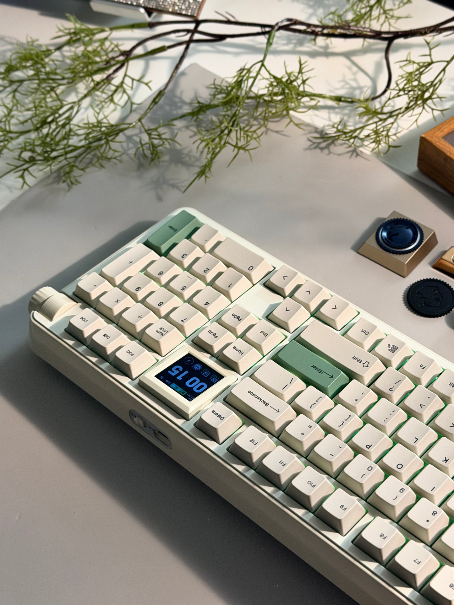 Unboxing Clearance ONLY 1 Instock EPOMAKER RT100 PRO Retro White （Creamy Jade Switch）