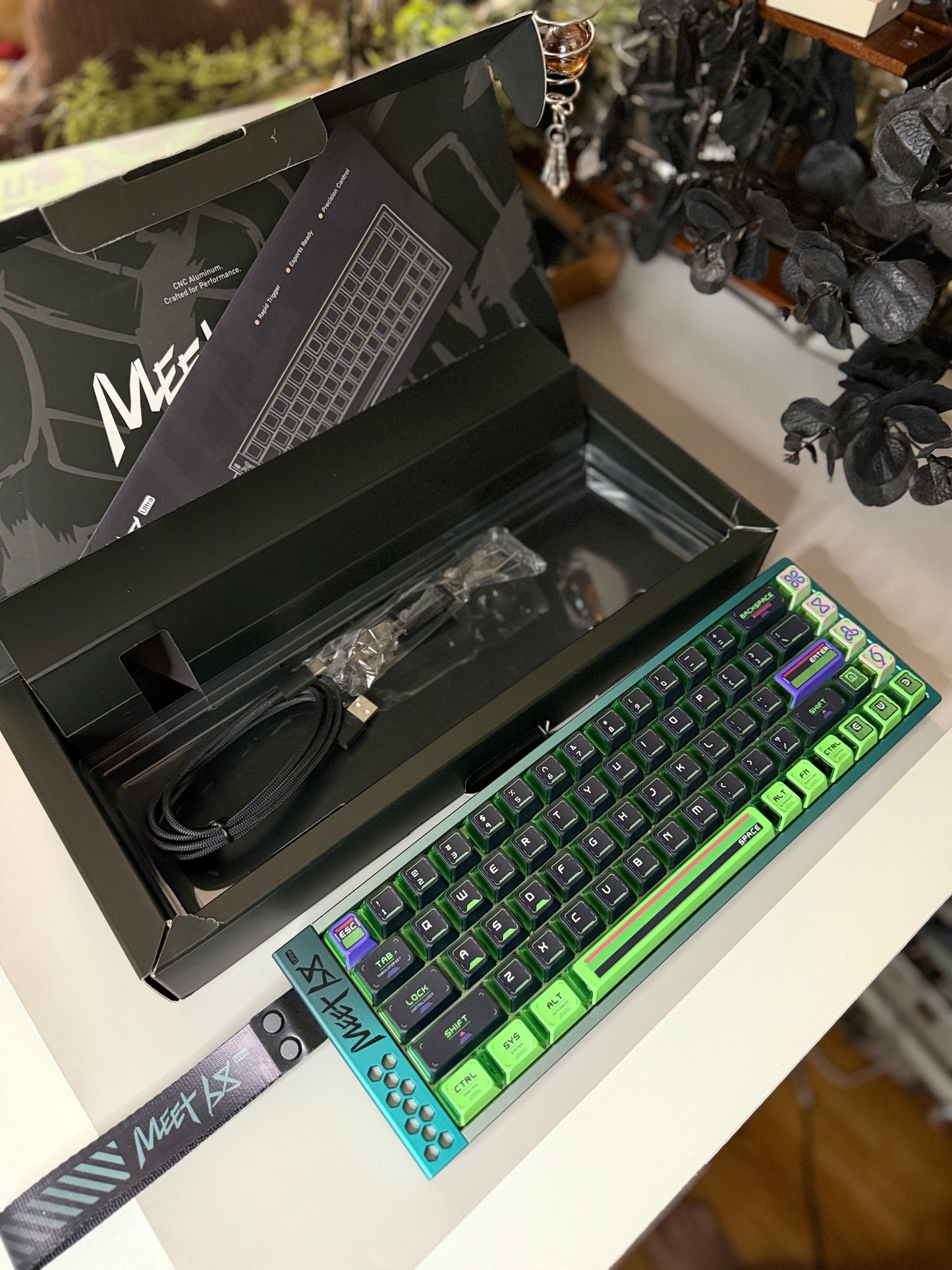 Unboxing For SALEs Meet68 Prebuilt Aurora Green Aluminum Custom Gaming Keyboard + GravaStar UFO Magnetic Switch + Keytok Snake Bell Keycap Set