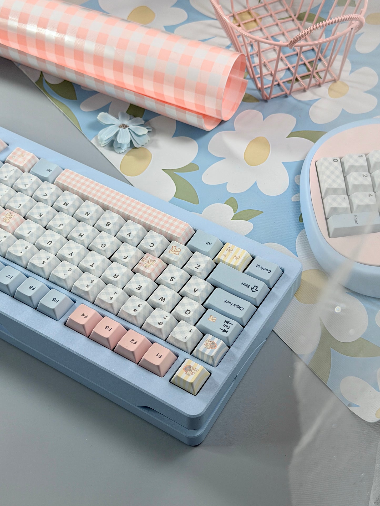 ONLY 1 instock My Prebuilt Aluminum Customized Mechanical Keyboard Tutor75 + Cat Number Pad