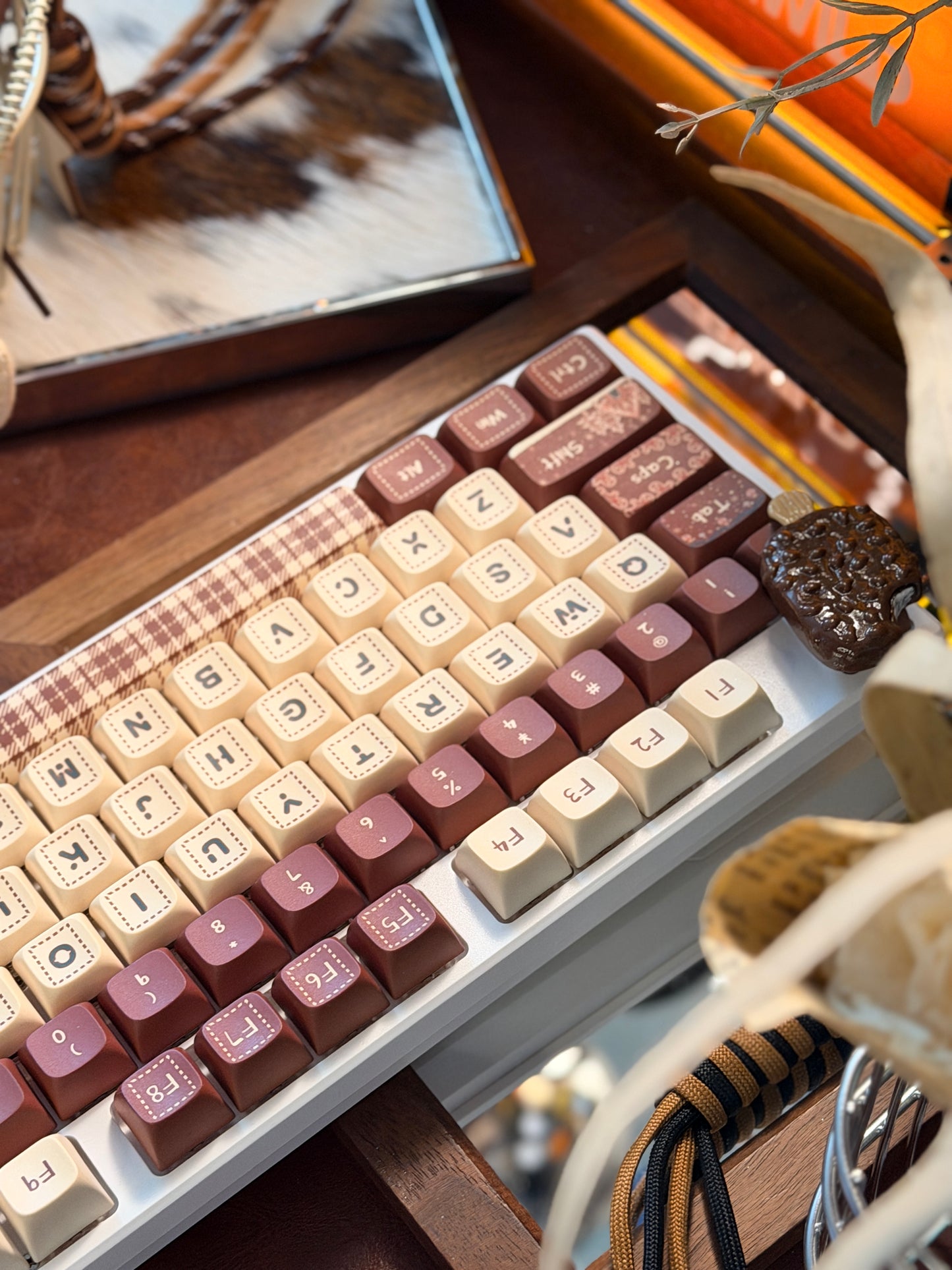 Unboxing Clearance Redragon TRUNDLE K668 (Xmas Edition) RGB Full Size Gaming Mechanical Keyboard