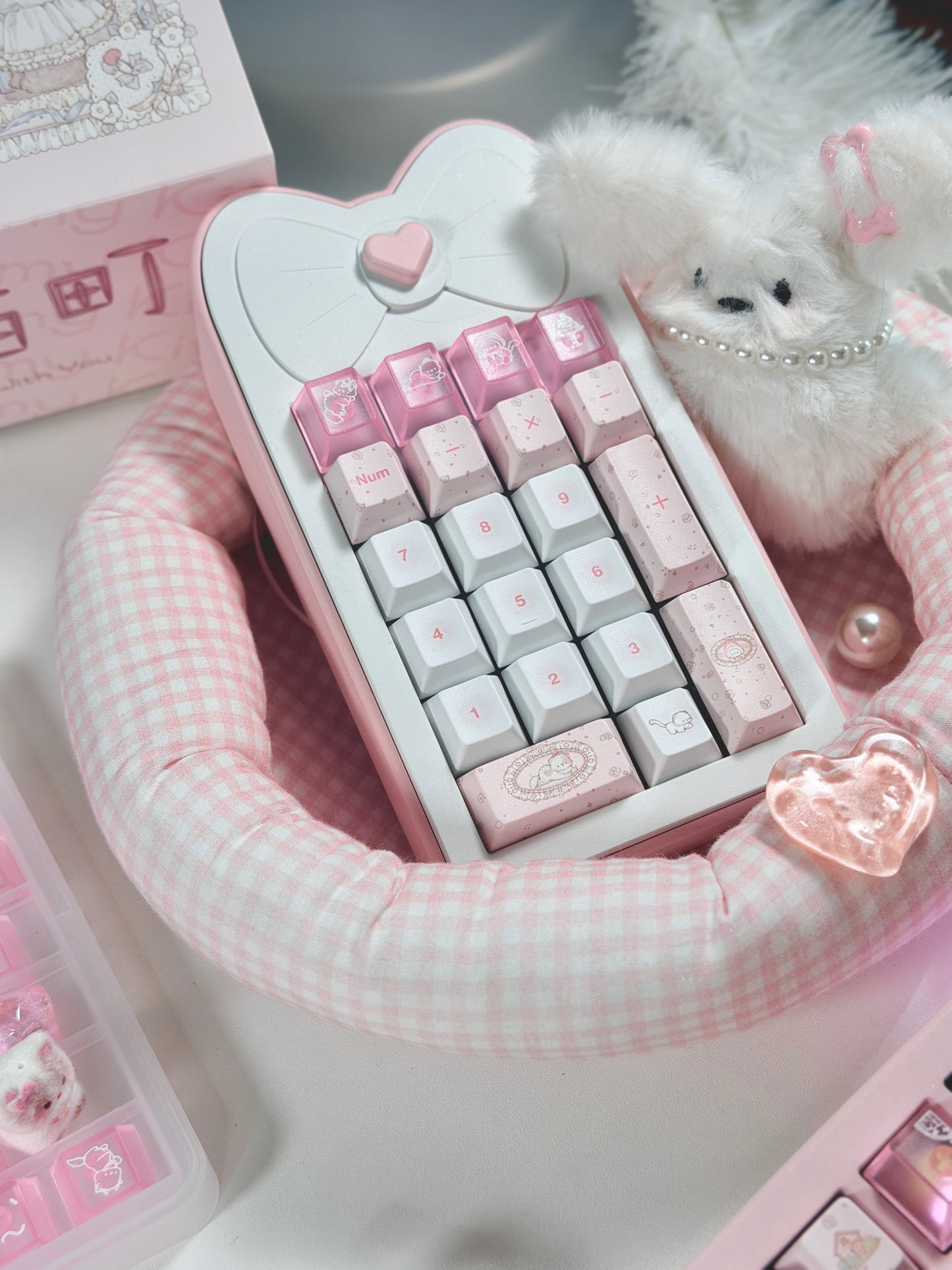 ONLY 1 Instock Prebuilt Aluminum Custom Mechanical Keyboard Pale Pink Meletrix ZOOM TKL DYNA Cat Keycap Set & Bow Pad
