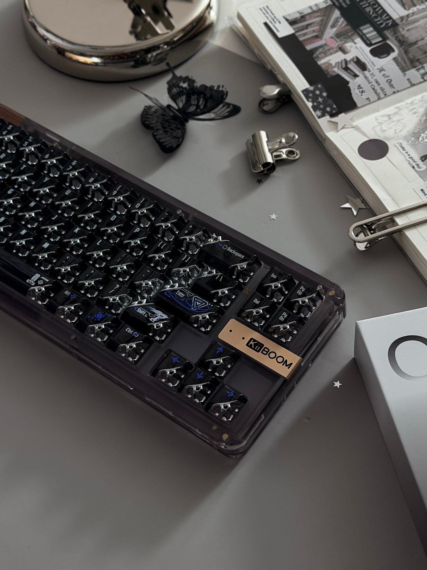 Unboxing Clearance ONLY 1 KiiBOOM Phantom 68 Black Crystal Gasket-Mounted Mechanical Keyboard & QUANTUM HONEYCOMB KEYCAPS