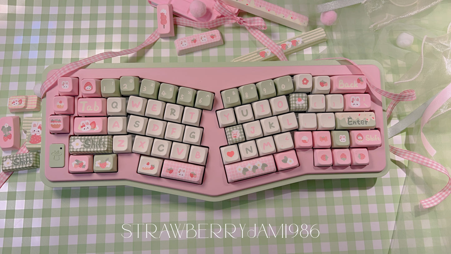 098 Pink Green Picnic Plaid Strawberry Milk Rabbit Keycap Cherry/MDA Profile 158-keys