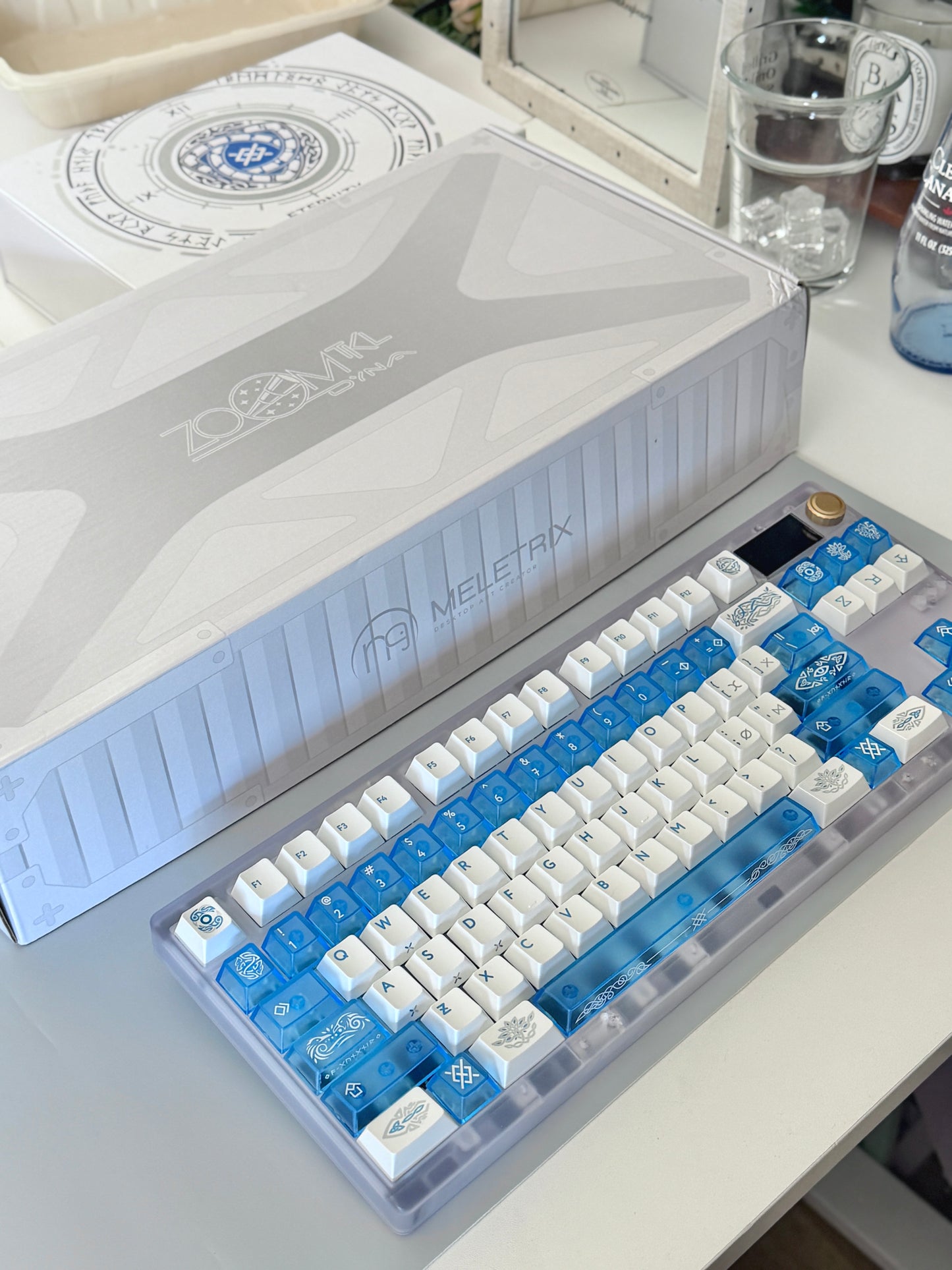 ONLY 1 Instock Prebuilt Custom Mechanical Keyboard ZOOM TKL DYNA Frosted Clear & XVX Eternity Keycaps & TTC Ice Silent Switch