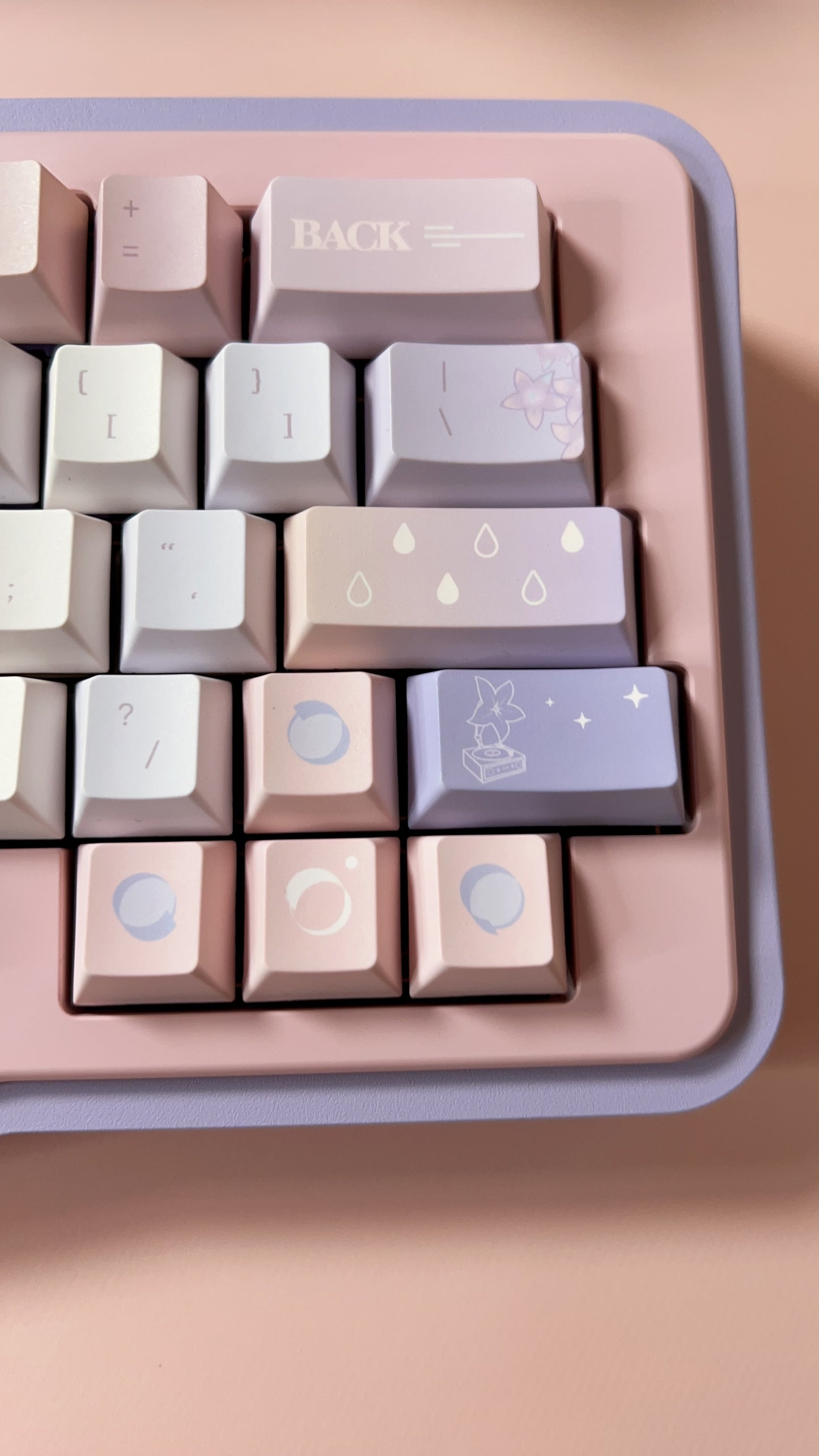 Preorder Prebuild Purple Pink Dreamy Bellflower Vlice Ergonomic Aluminum Customized Keyboard