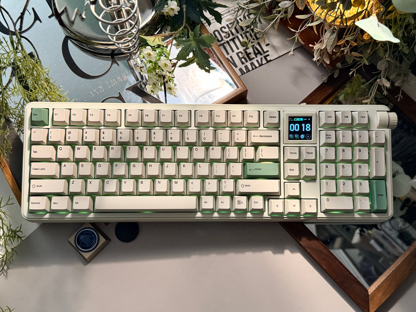Unboxing Clearance ONLY 1 Instock EPOMAKER RT100 PRO Retro White （Creamy Jade Switch）