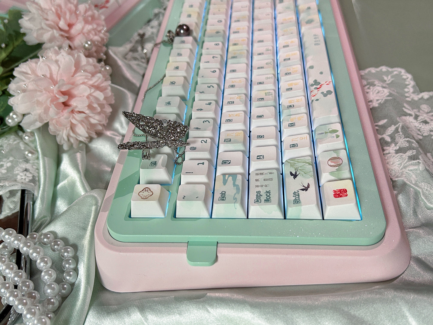 ONLY 1 Instock Prebuilt Aluminum Customized Mechanical Keyboard Pink Green Soap75 ➕ Pad