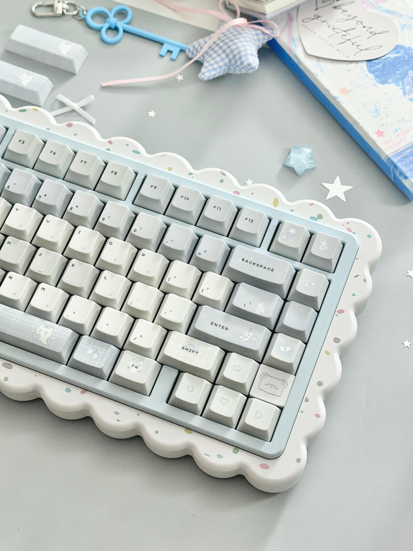 PREORDER Prebuilt Aluminum Custom Mechanical Keyboard Cookies75 Blue White Sugar Set