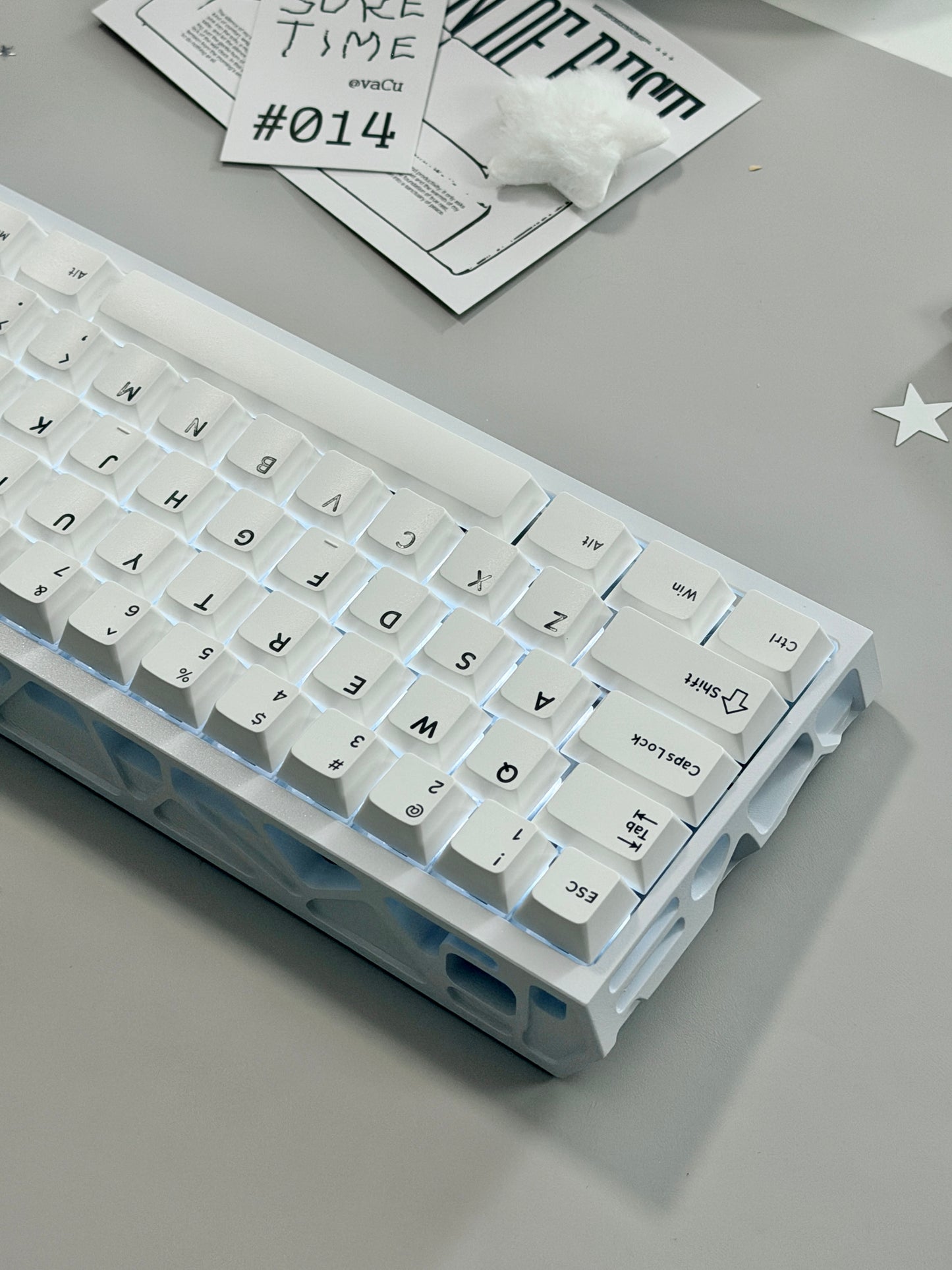 ONLY 1 Unboxing Clearance H60 Aluminum Hollow Magnetic Switch wireless RGB 8K Keyboard – White