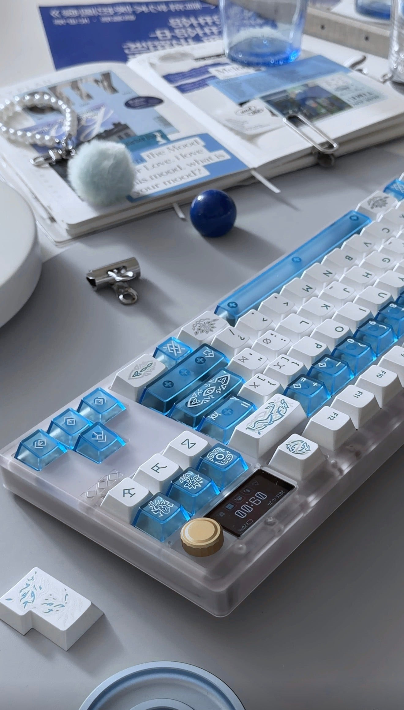 ONLY 1 Instock Prebuilt Custom Mechanical Keyboard ZOOM TKL DYNA Frosted Clear & XVX Eternity Keycaps & TTC Ice Silent Switch