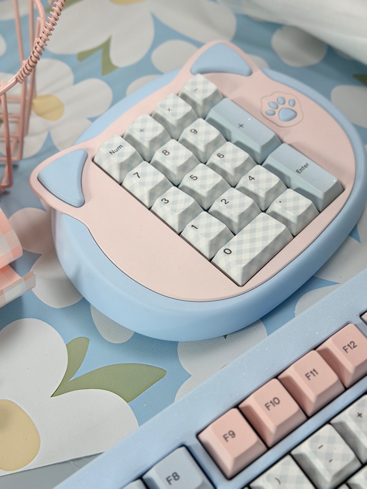 ONLY 1 instock My Prebuilt Aluminum Customized Mechanical Keyboard Tutor75 + Cat Number Pad