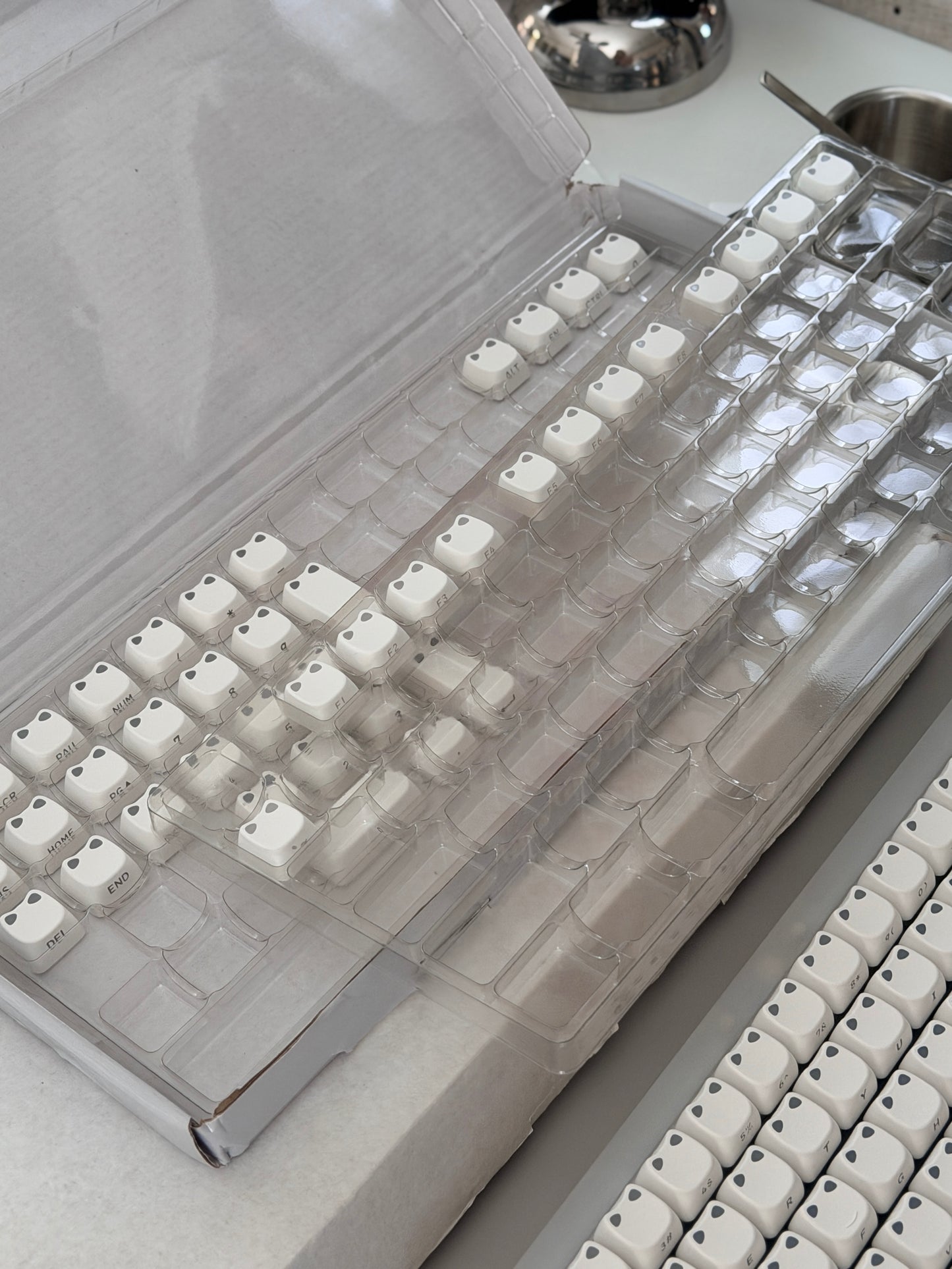 ONLY 1 Instock Prebuilt Matt acrylic Custom Mechanical Keyboard SET with RGB Backlit