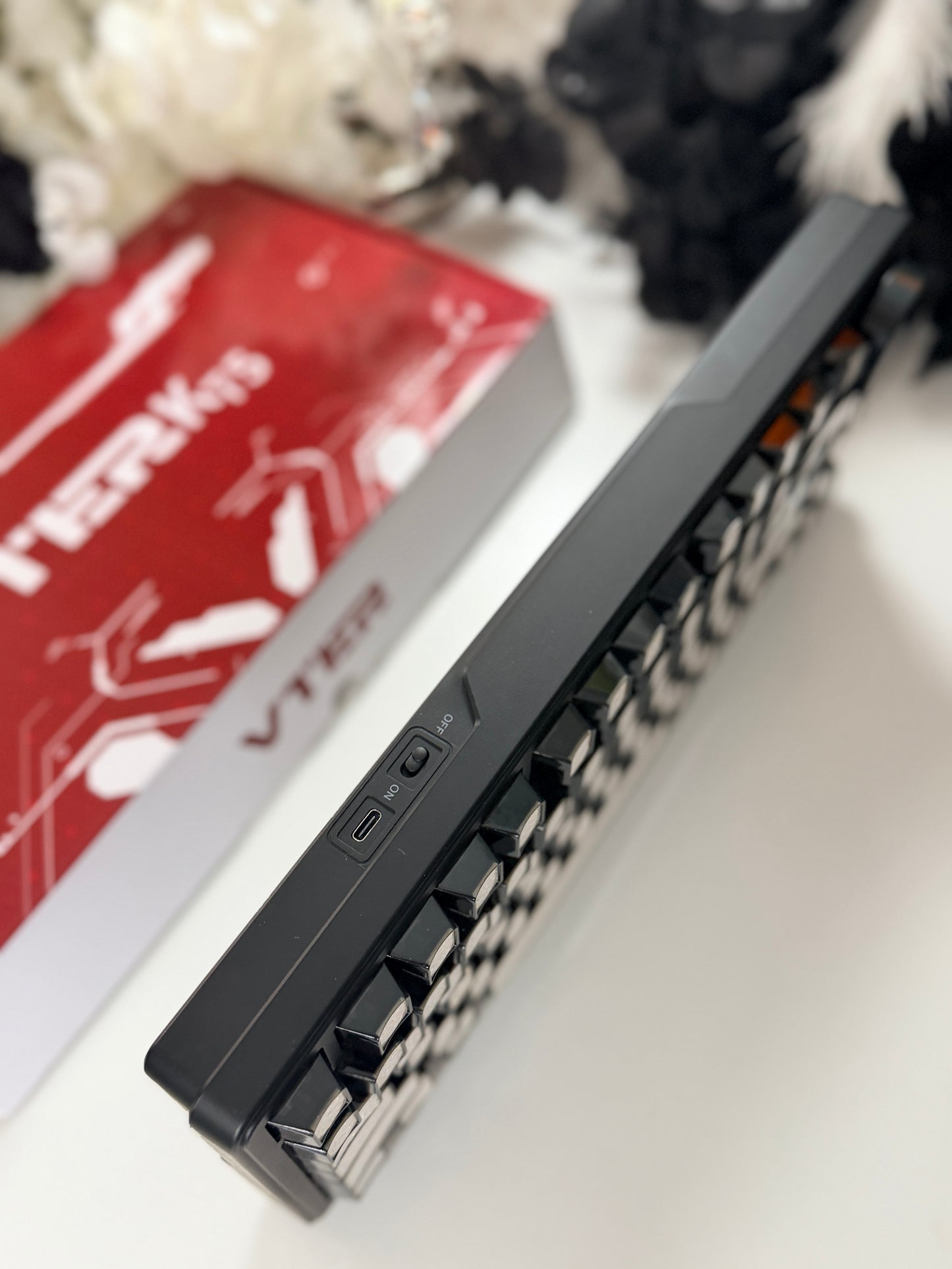 Unboxing Clearance ONLY 1 Instock Prebuilt Aluminum Custom Mechanical Keyboard Feker K75(Vter K75)Black Set ➕ Coated Lacquer White-Mixed Keycaps