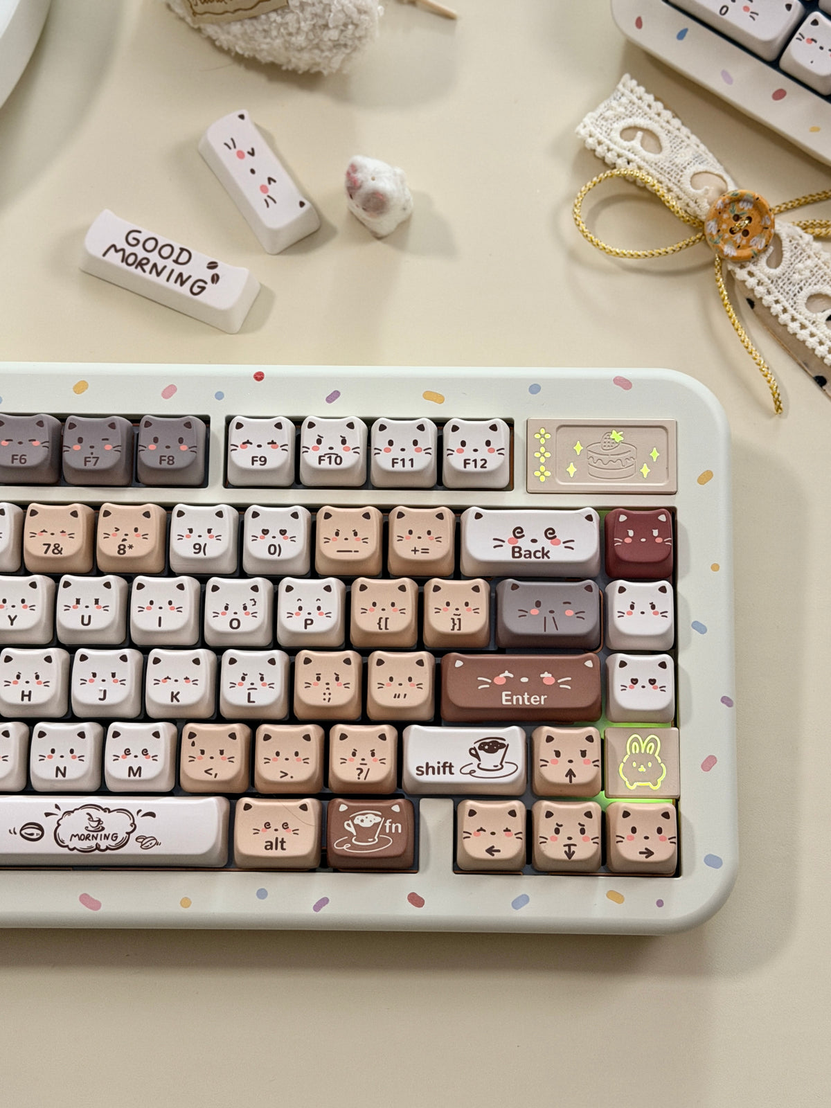 ONLY 1 Instock Prebuilt Aluminum Custom Mechanical Keyboard Cake75 Cream Milk Tea Sugar Sprinkle & Pad Set