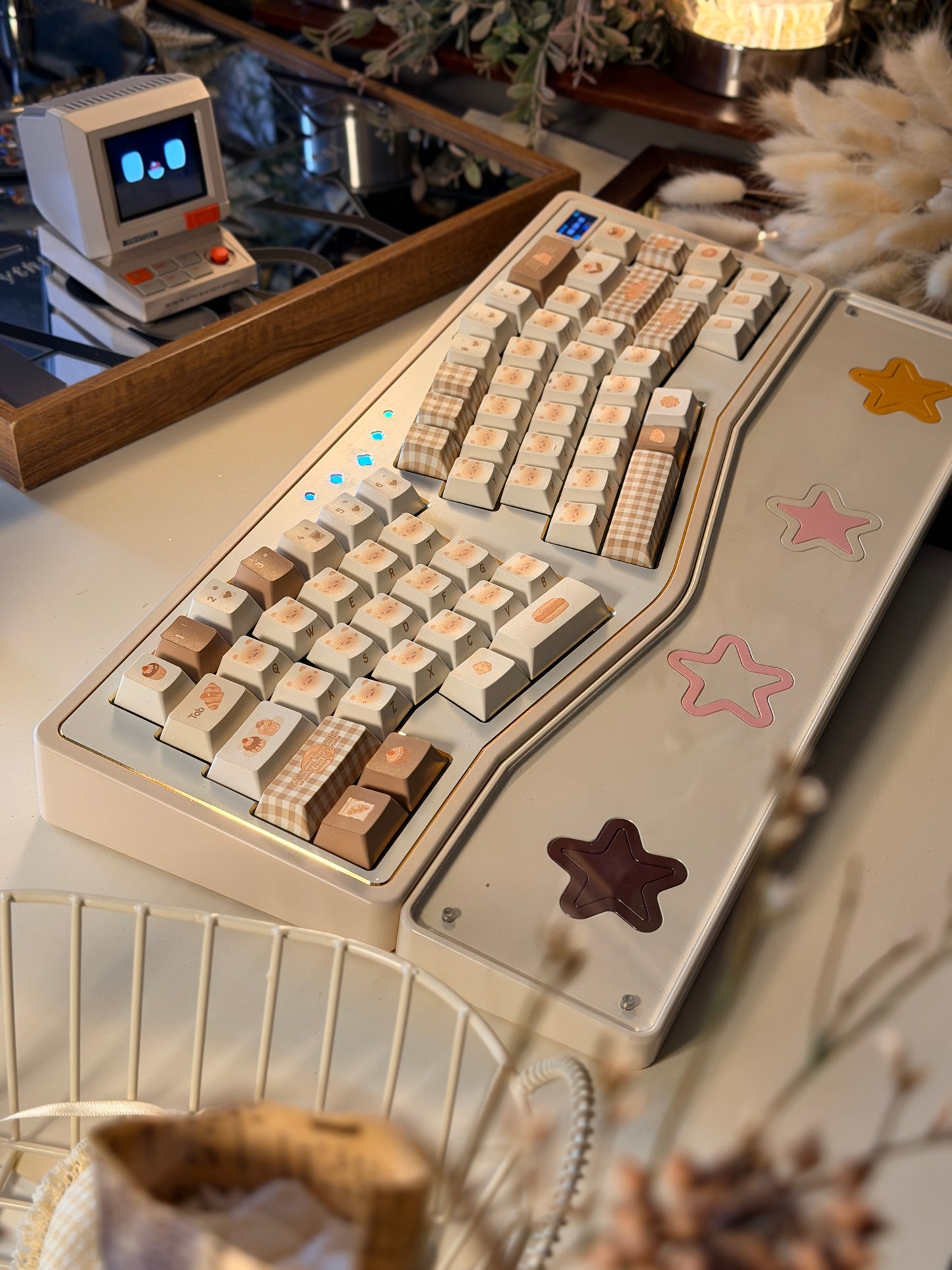 ONLY 1 instock Prebuilt Cream White StarAlice Aluminum Custom Mechanical Keyboard With Wrist rest