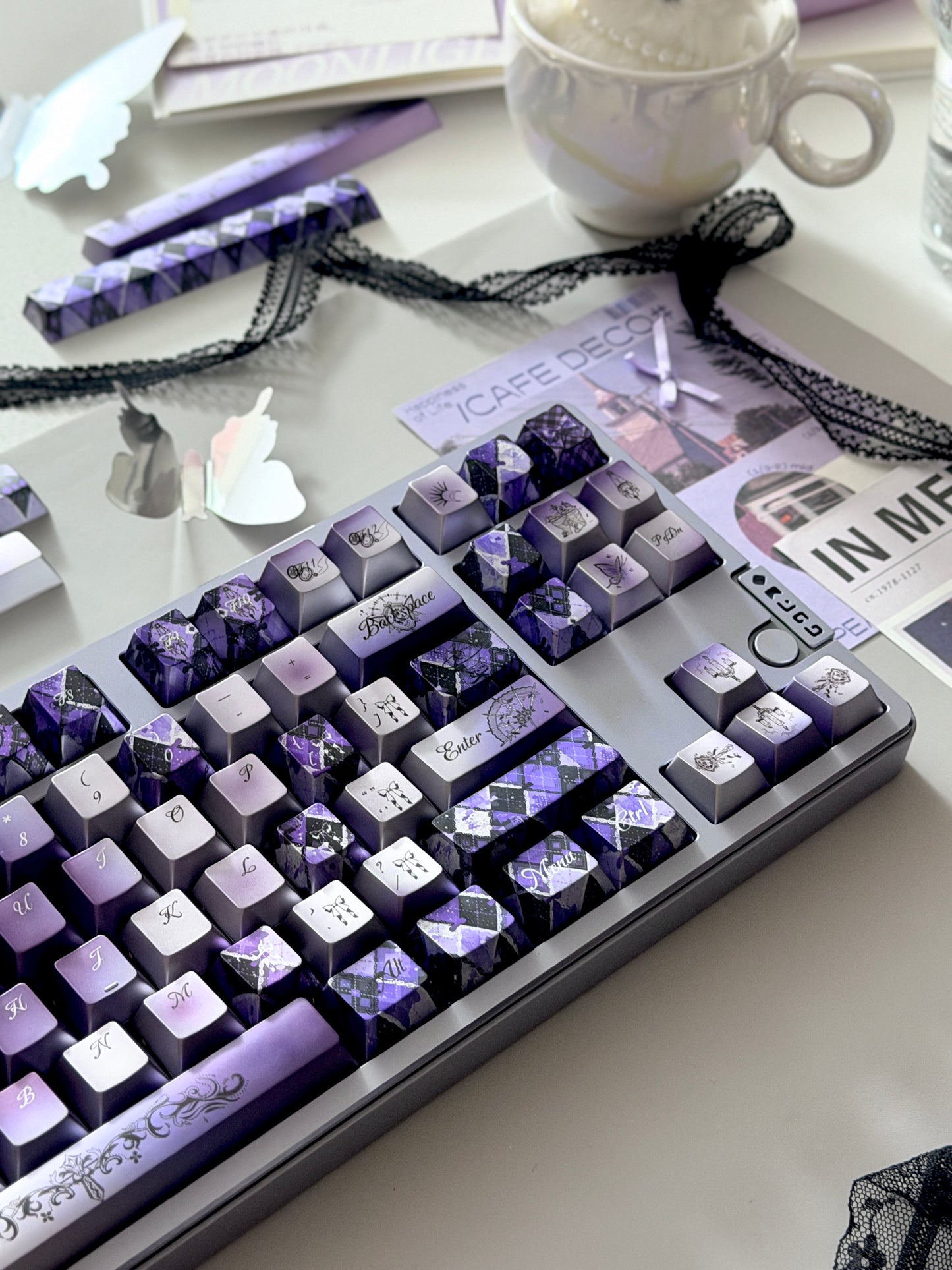 #0284 [Limited Edition] Crimson Haze Purple-Black Gloss Metallic Coated Keycaps（not medal）