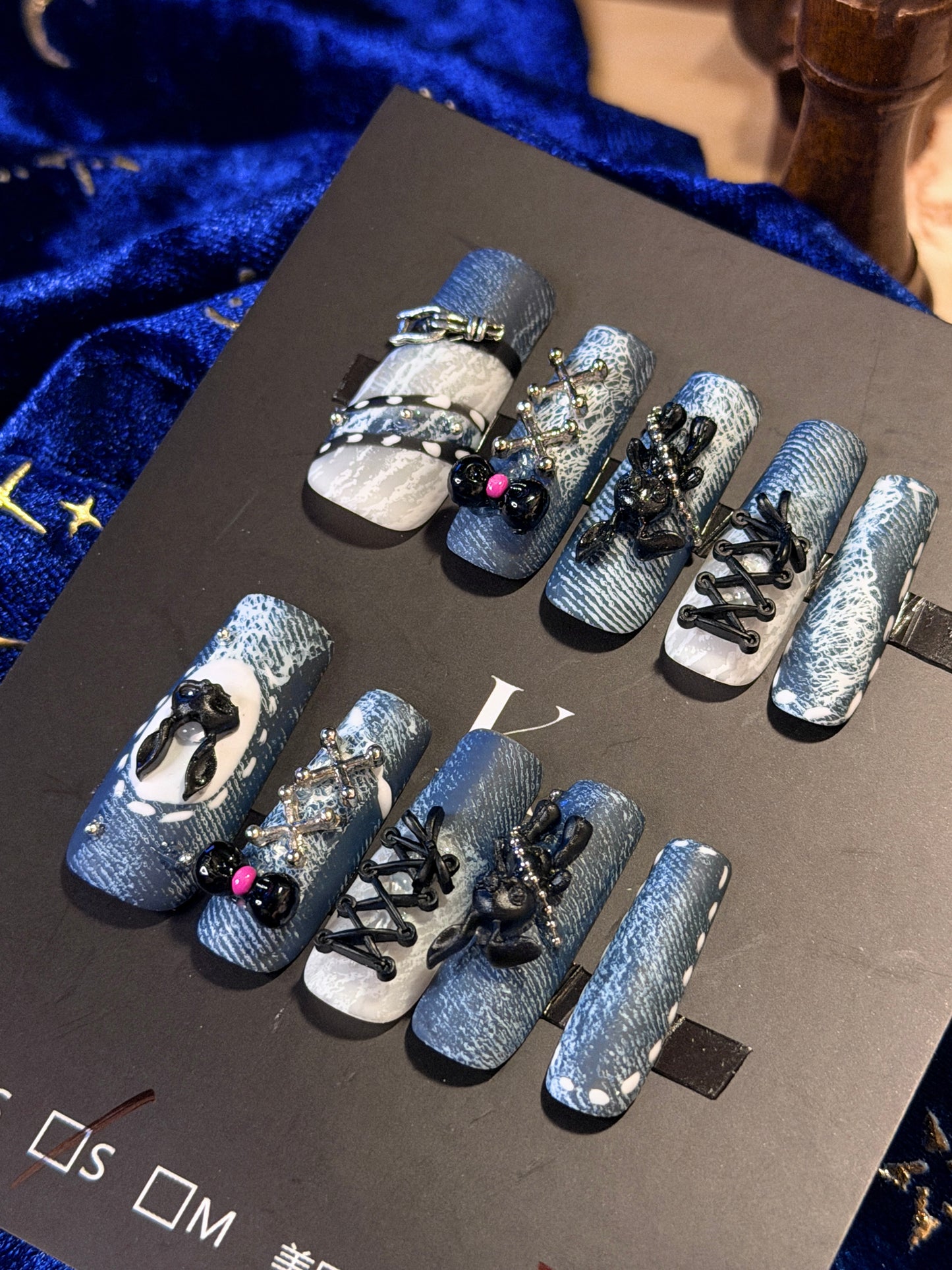 Punk Bunny 3D Lace Strap Denim Jeans Pattern Press On Nails Long Pipe Handmade Paint