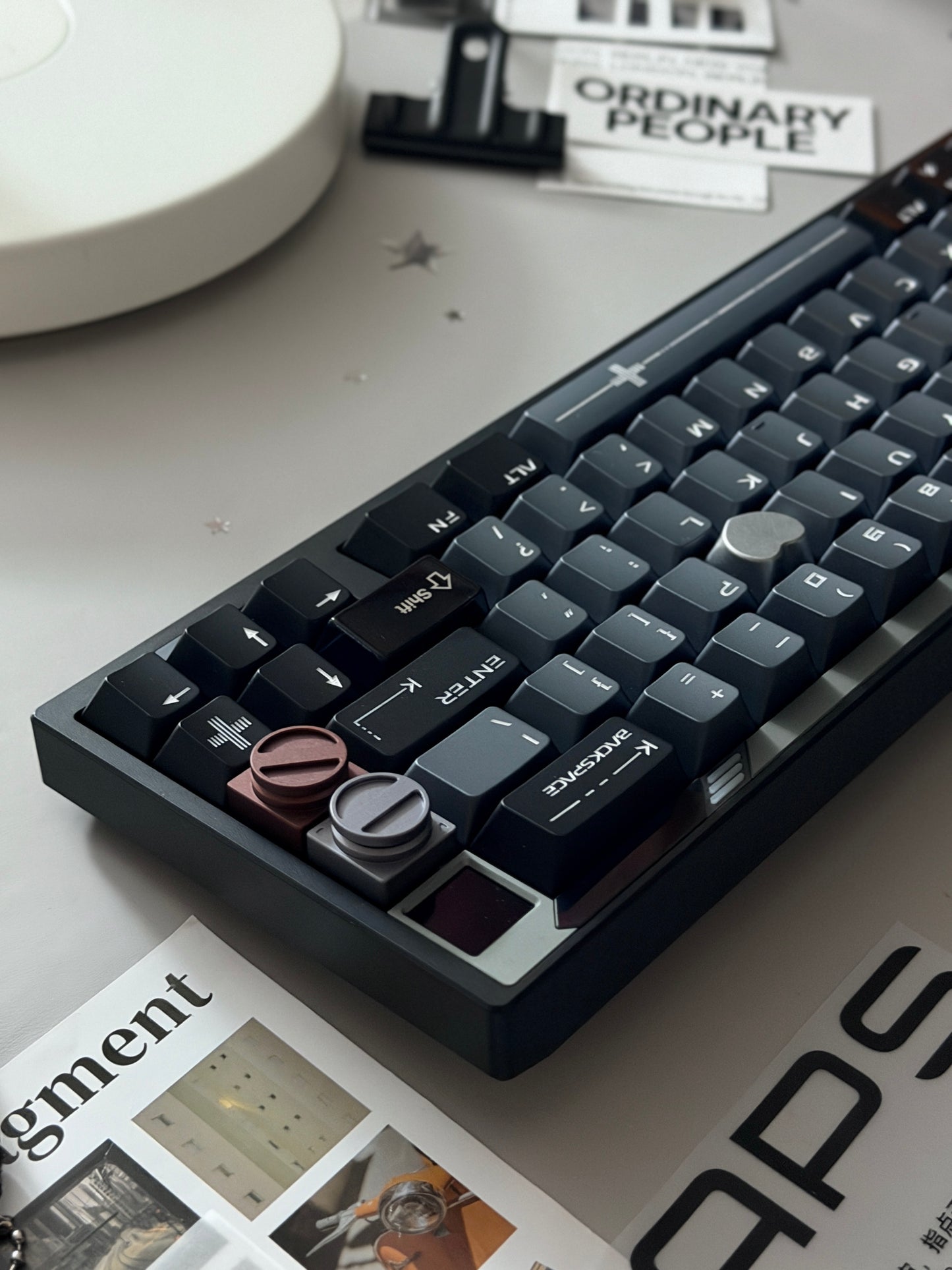 ONLY 1 Prebuilt Aluminum Custom Mechanical Keyboard Wuque Paper65 PRISM BLACK ➕ MCAPS Metal Keycap