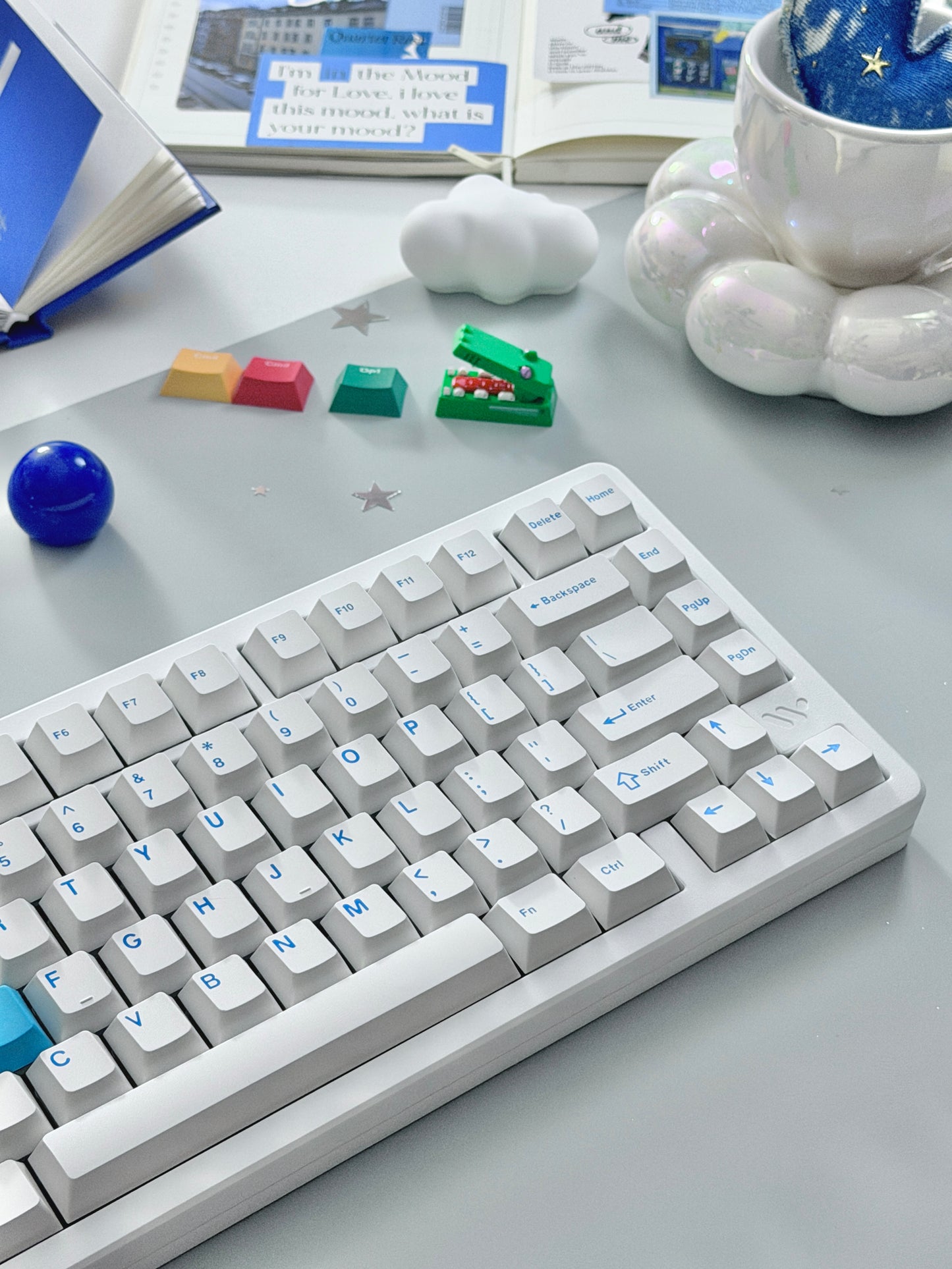 Unboxing Clearance ONLY 1 Instock WOMIER SK75 TMR White WIRELESS ALUMINUM CUSTOM KEYBOARD