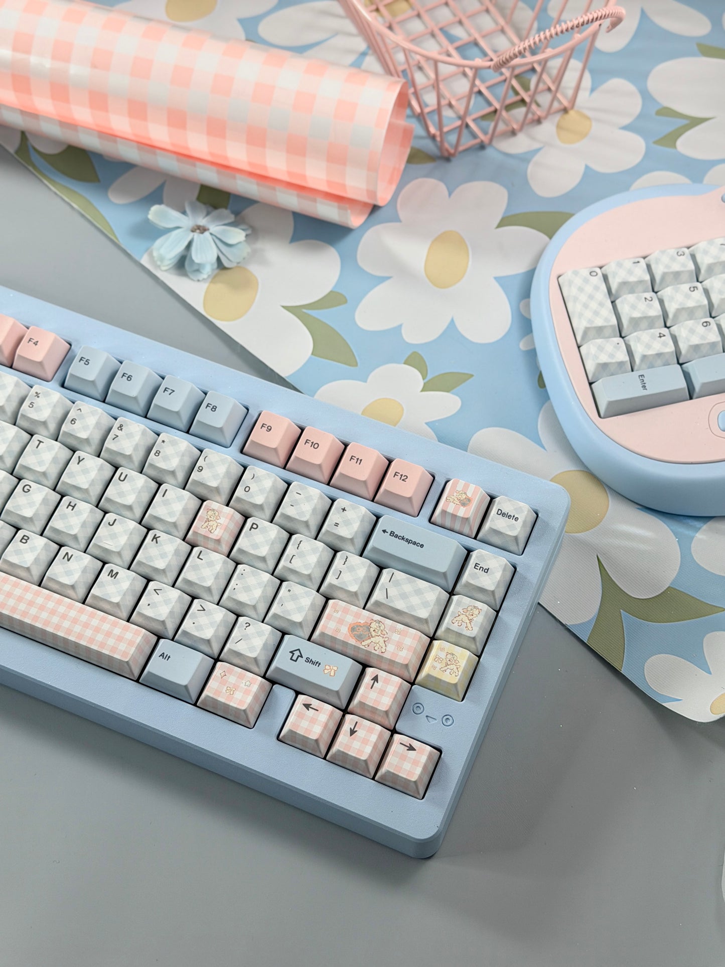 ONLY 1 instock My Prebuilt Aluminum Customized Mechanical Keyboard Tutor75 + Cat Number Pad