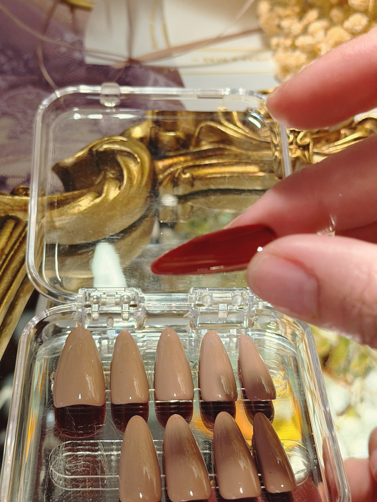 ONLY 1 Left Designer False Nails Red-Bottom High Heels & Milk Tea Long Teardrop Press-On Nails