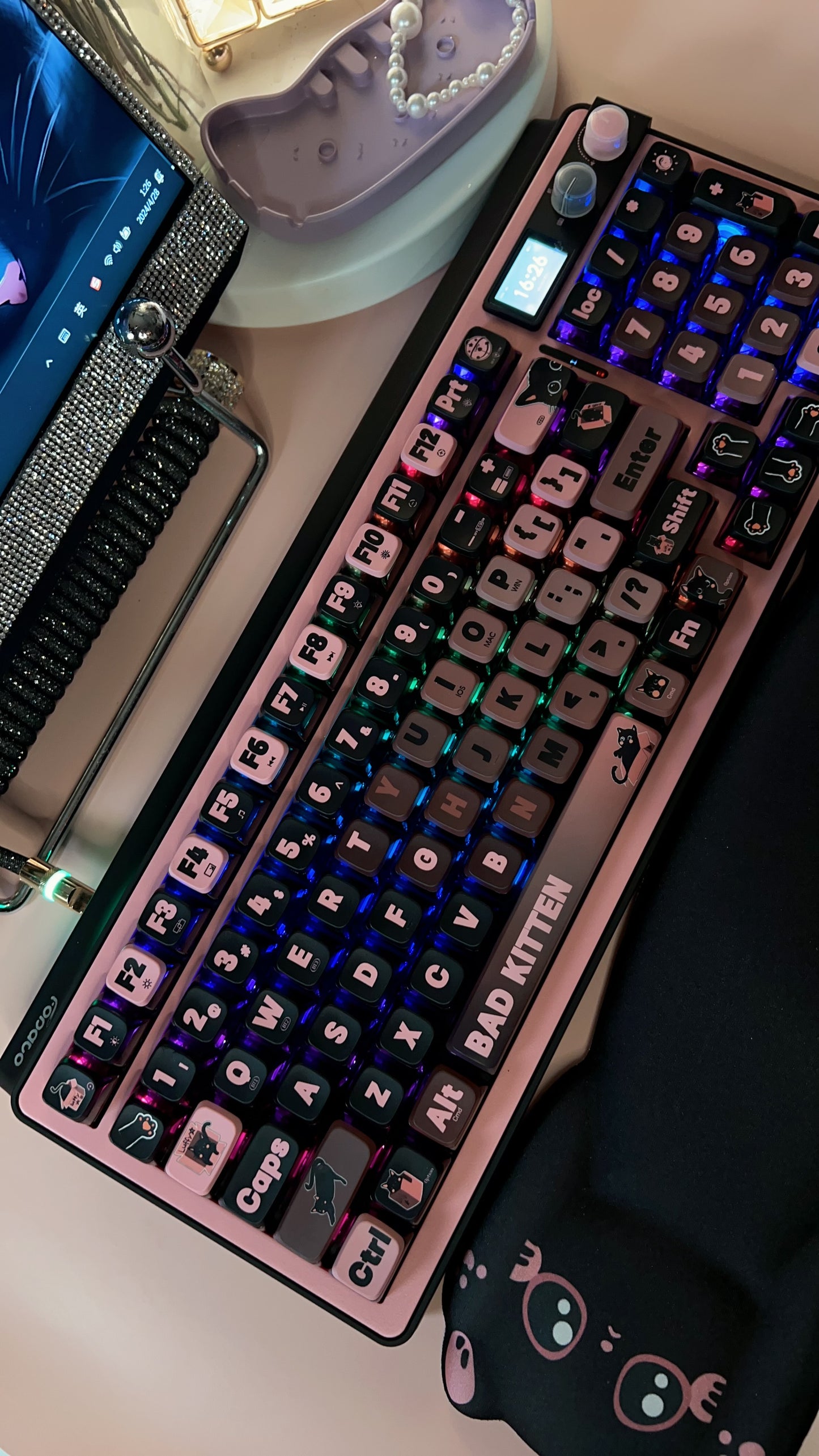 Black Pink Kitty Cat Luffy H98 Wireless Bluetooth Mechanical Keyboard  Designed By Strawberryjam1986 & Fopato