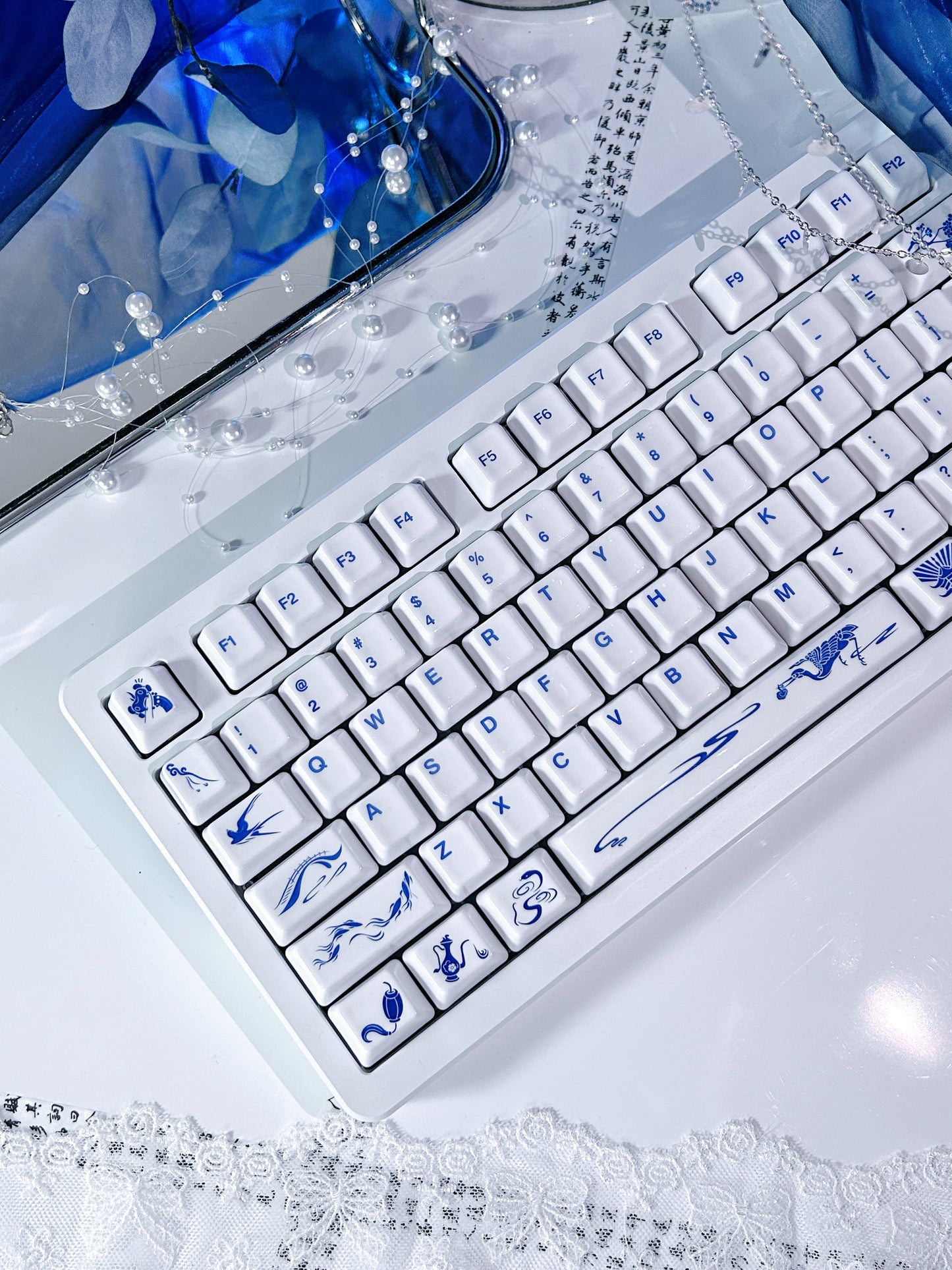 ONLY 1 Instock Prebuilt Aluminum Customized Mechanical Keyboard Buff75 Cold White With Cerakey Year of the snake ceramic Keycaps