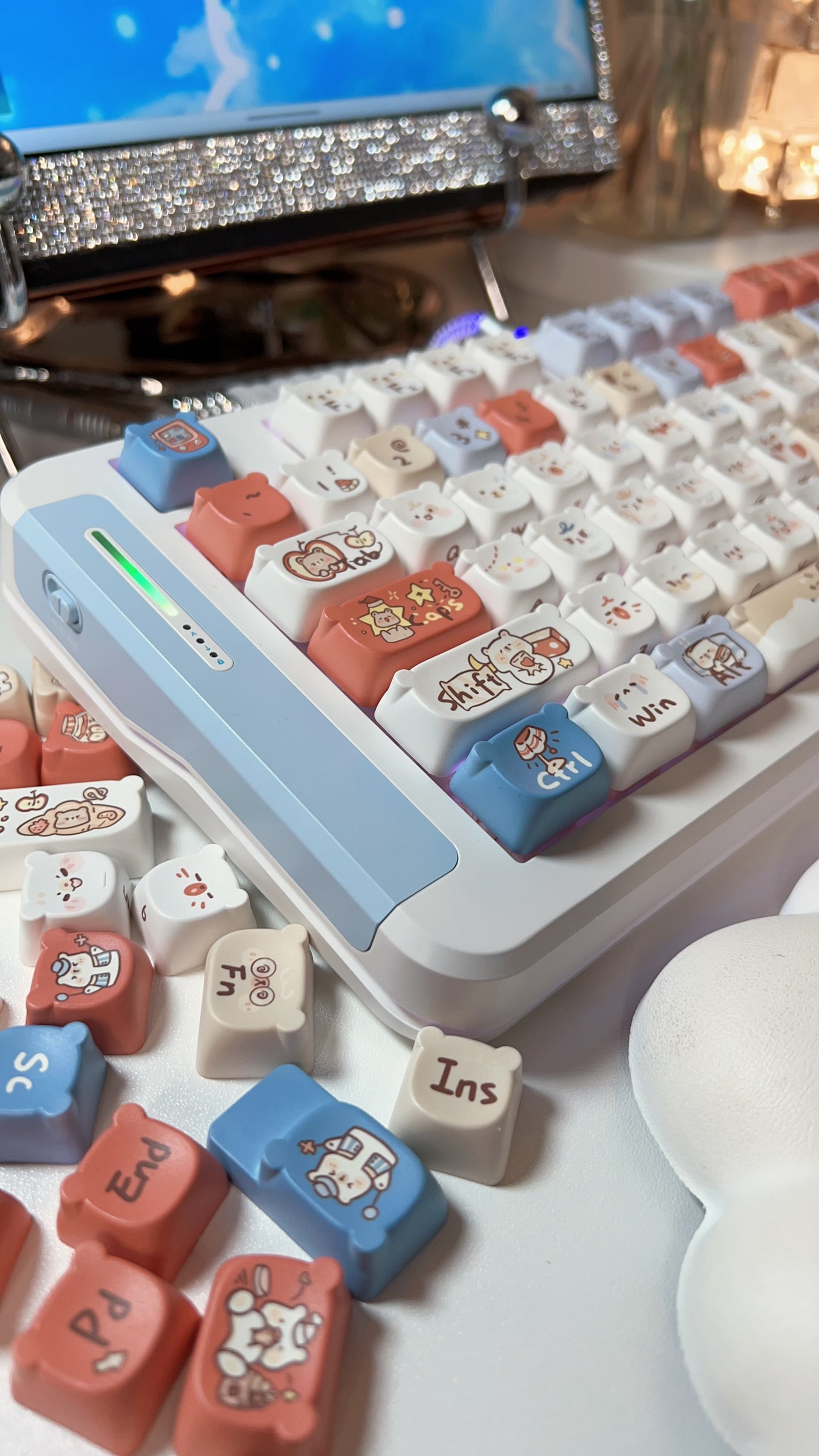 018 Bear Ear Bear Head Blue and Red kawaii emoji 130 keys Keycaps