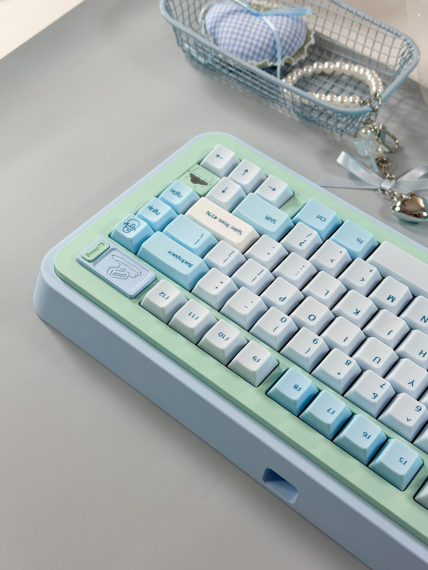 ONLY 1 Instock Prebuilt Aluminum Customized Mechanical Keyboard Blue Green Soap75 ➕ Pad