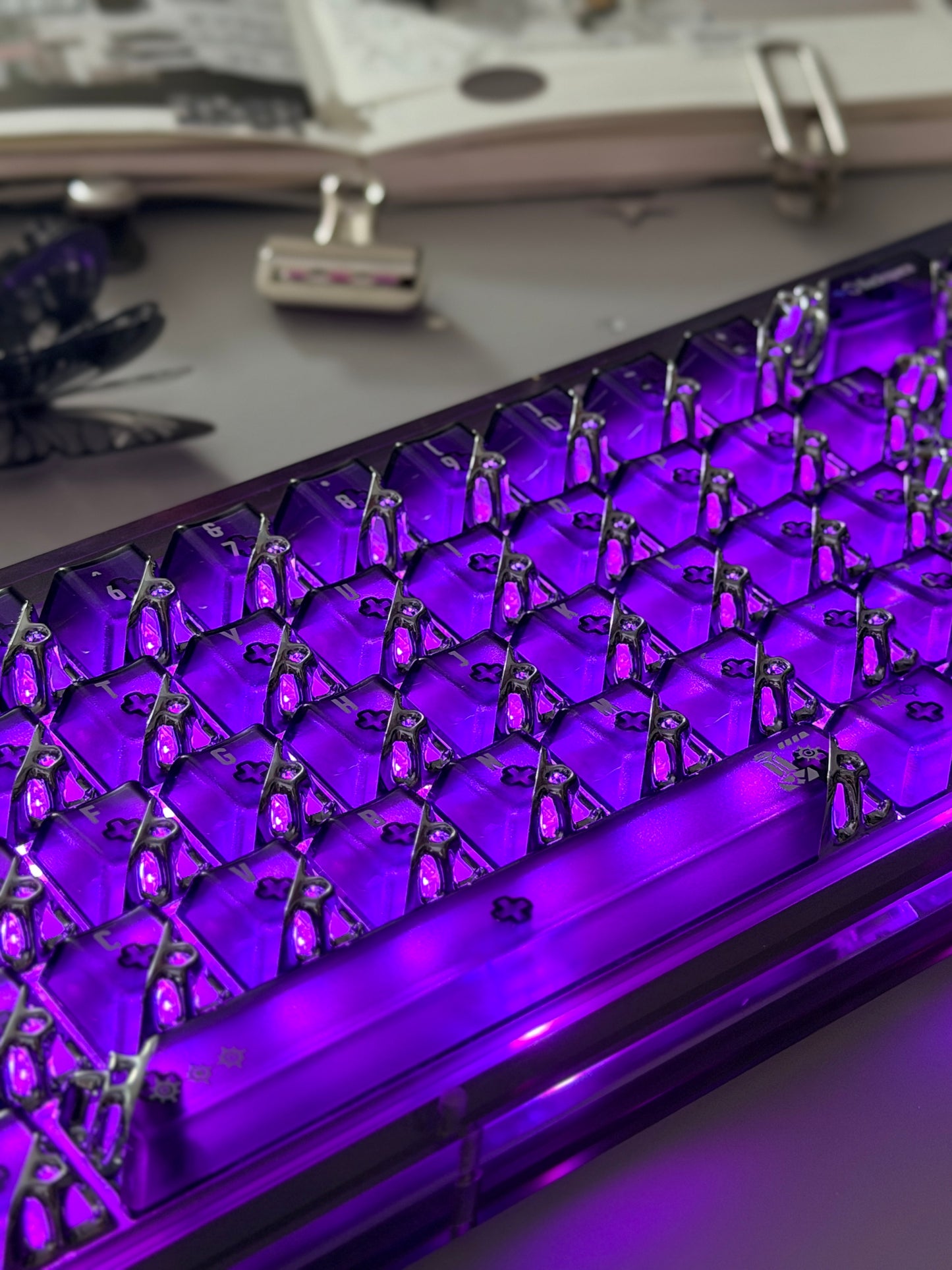 Unboxing Clearance ONLY 1 KiiBOOM Phantom 68 Black Crystal Gasket-Mounted Mechanical Keyboard & QUANTUM HONEYCOMB KEYCAPS