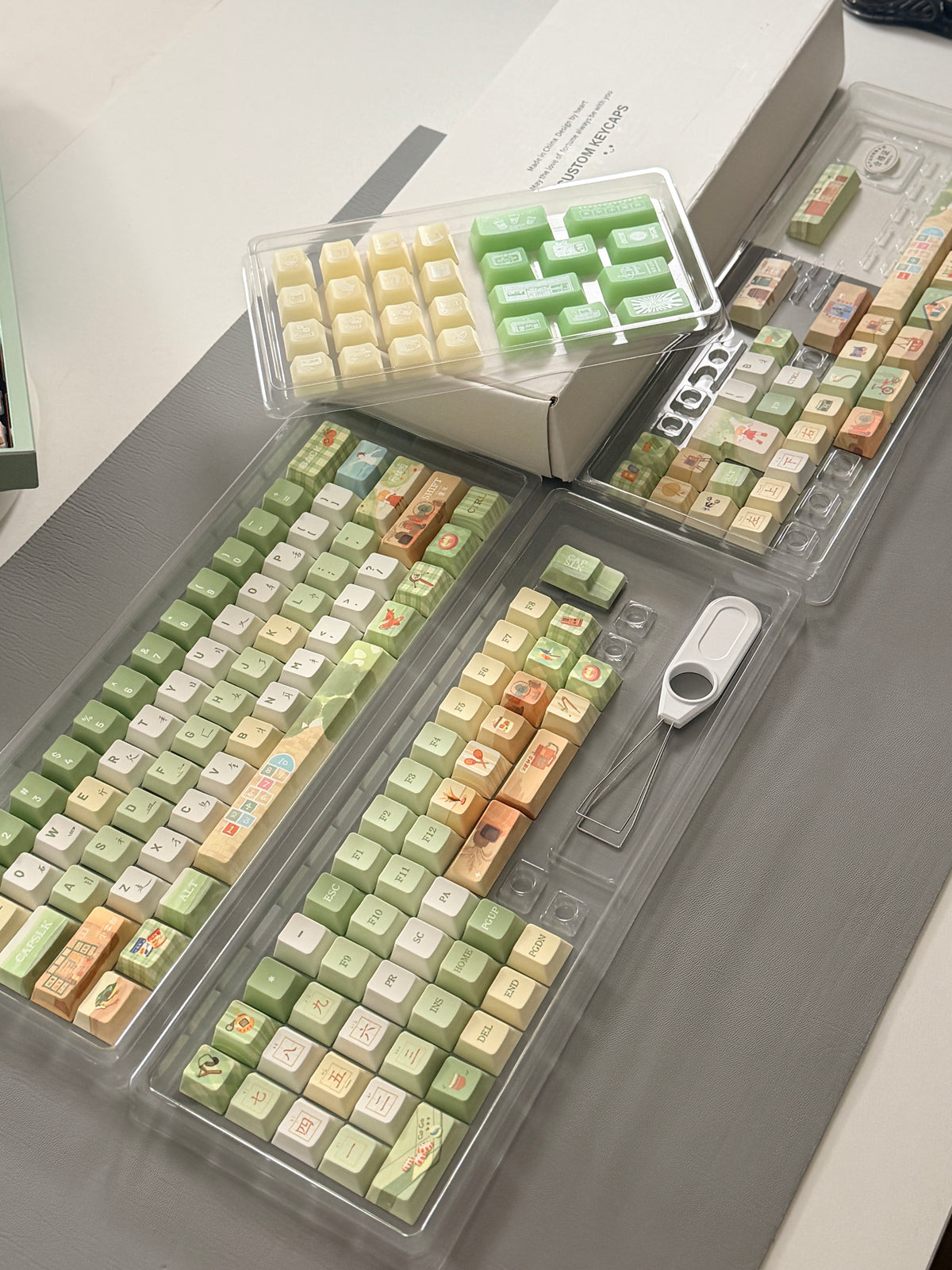 #0312 Time Machine Forest Garden Botanical Keycap Set – MoCoo Cute Green Custom Mechanical Keyboard Keycaps
