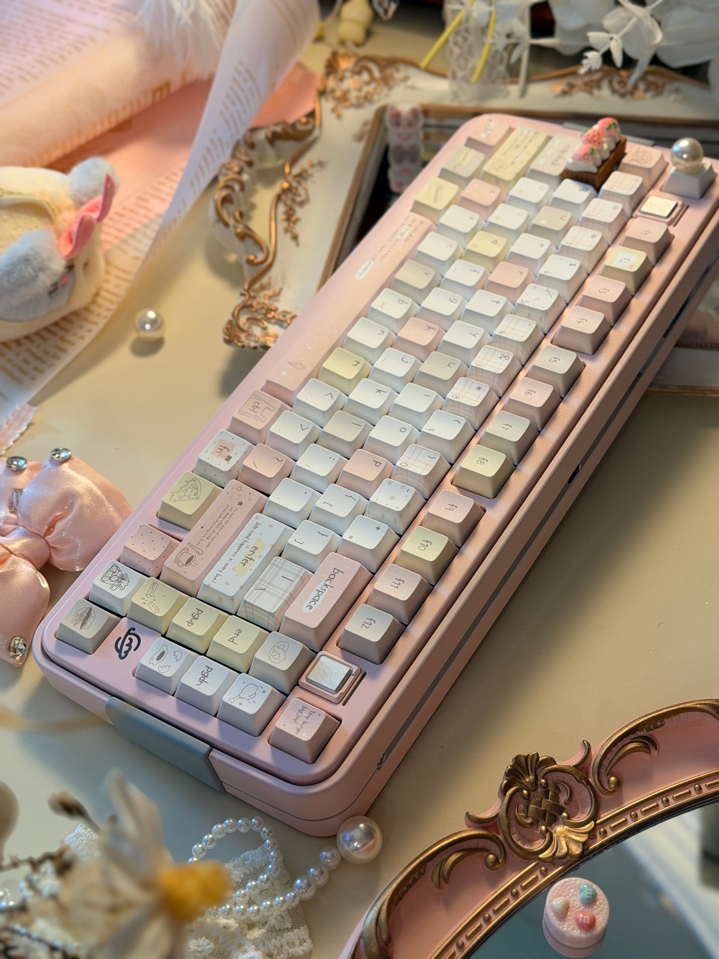 ONLY 1 Instock Prebuilt Aluminum Customized Mechanical Keyboard Bread75 Pale Pink Set