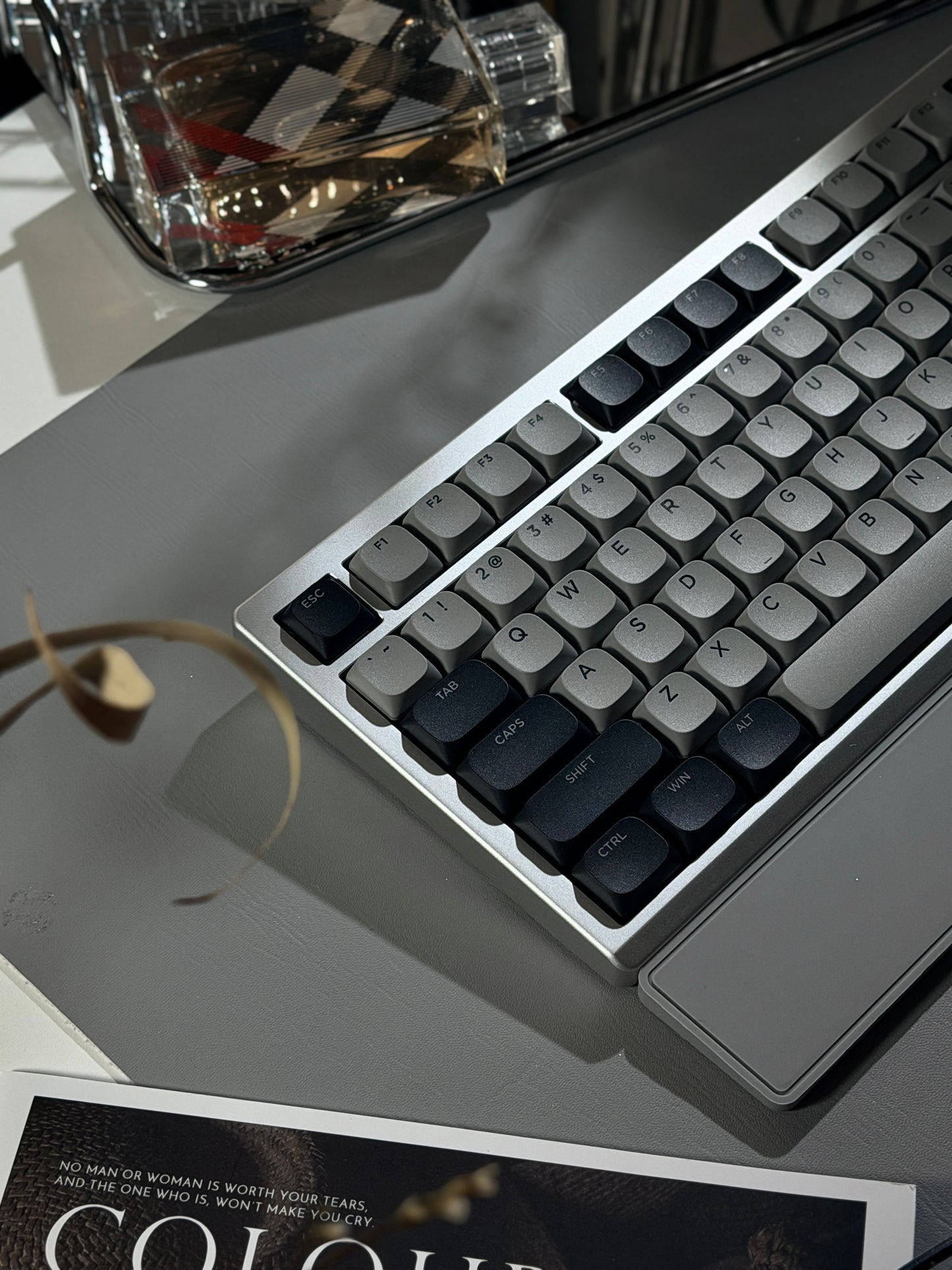 Unboxing Clearance ONLY 1 Instock Chilkey ND75 LP Wireless Gaming Keyboard with LCD Screen Silver Black Grey