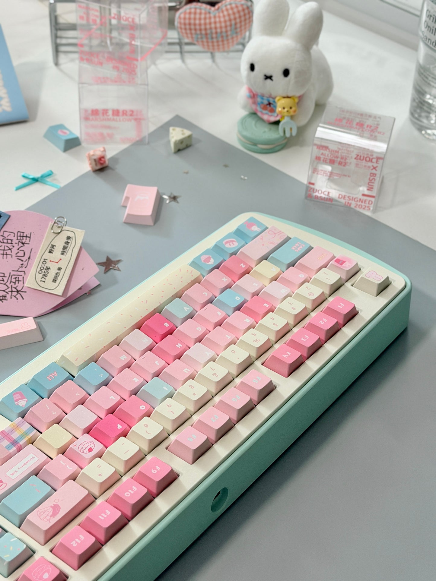 0300 Y2K Sugar Mountain Keycap Set | Pastel Pink, Blue & Cream Retro Keycaps Cherry Profile