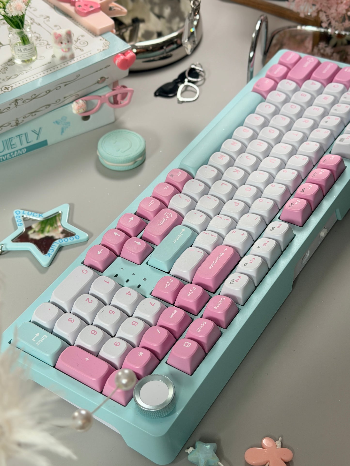 Sample For Sale ONLY 1 Instock Keychron J3SE Pink Green Wireless Custom Mechanical Keyboard